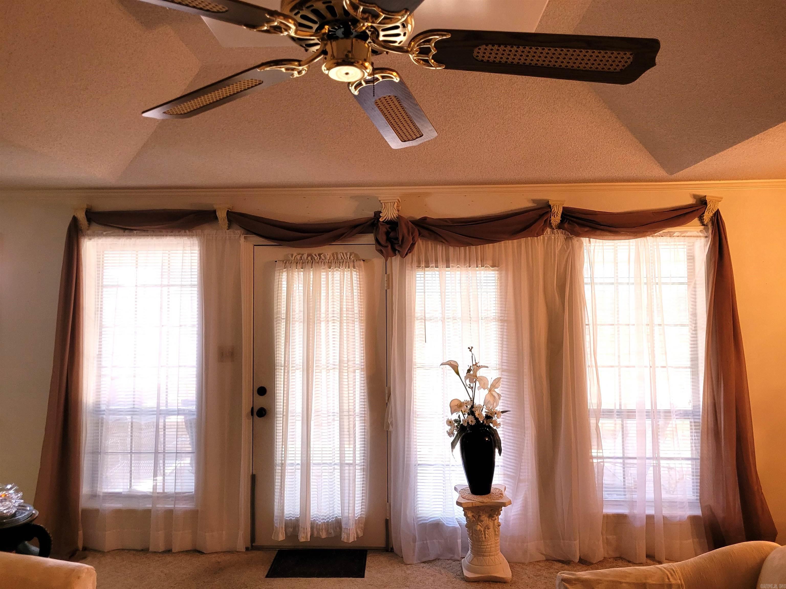 NORTH TOWN - Residential