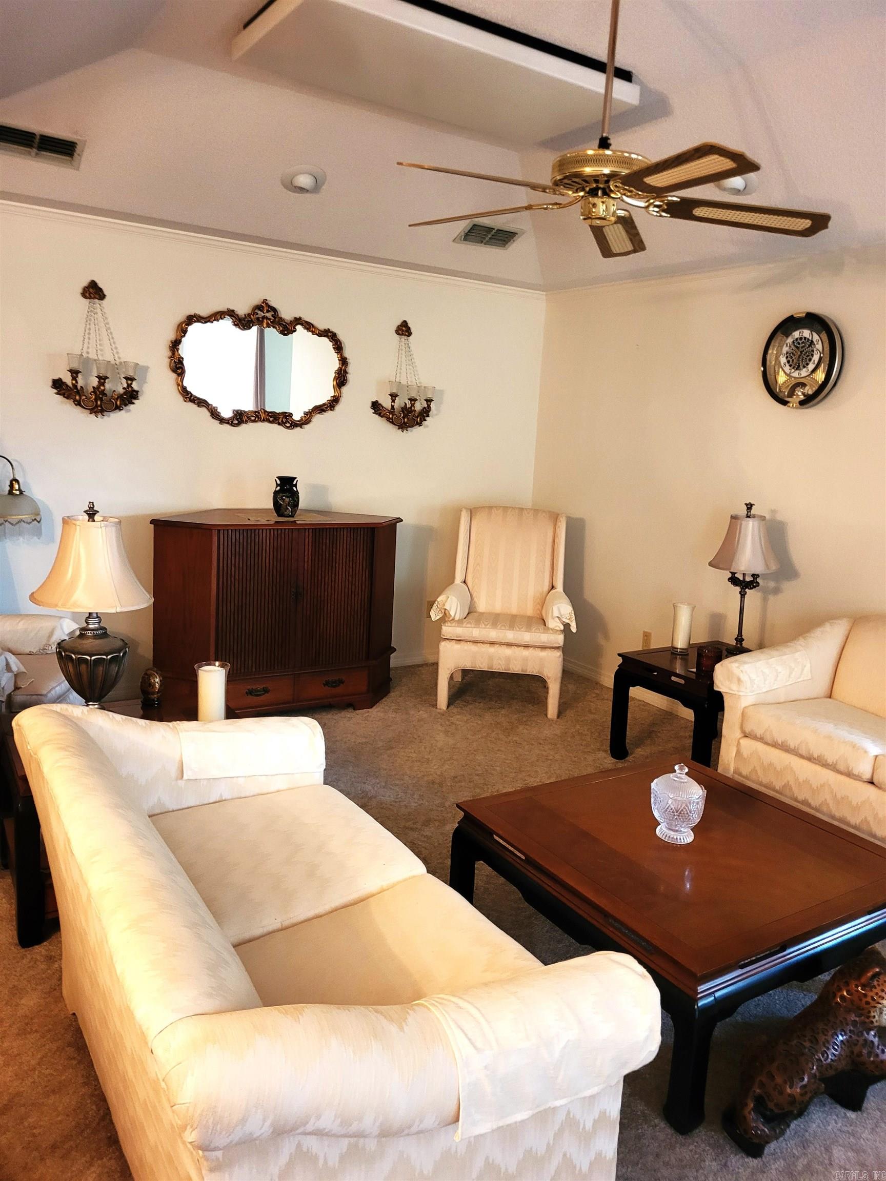 NORTH TOWN - Residential