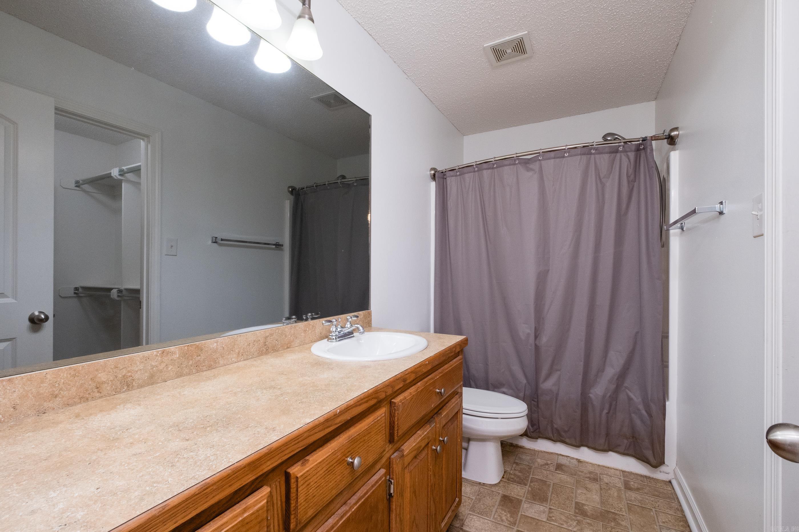 THE MEADOWS @ CENTENNIAL VALLEY - Residential