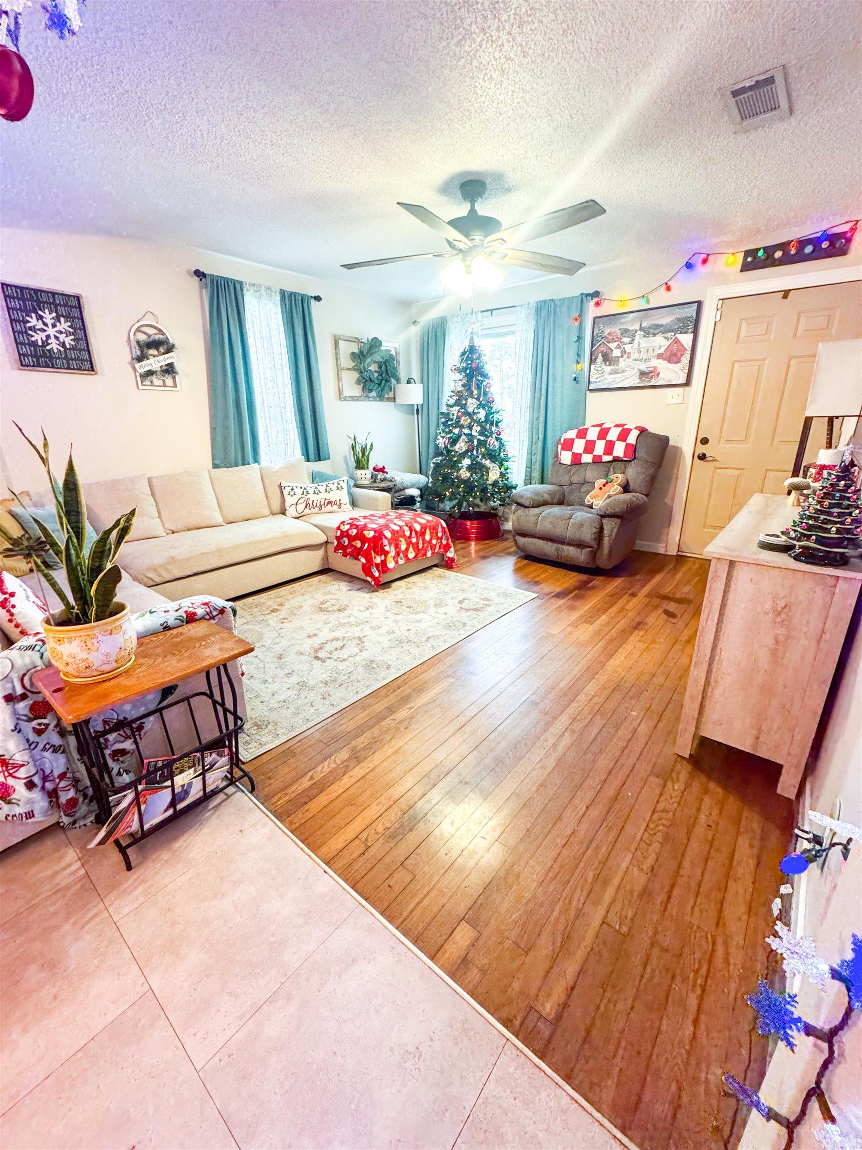 ARKANSAS HGTS - Residential