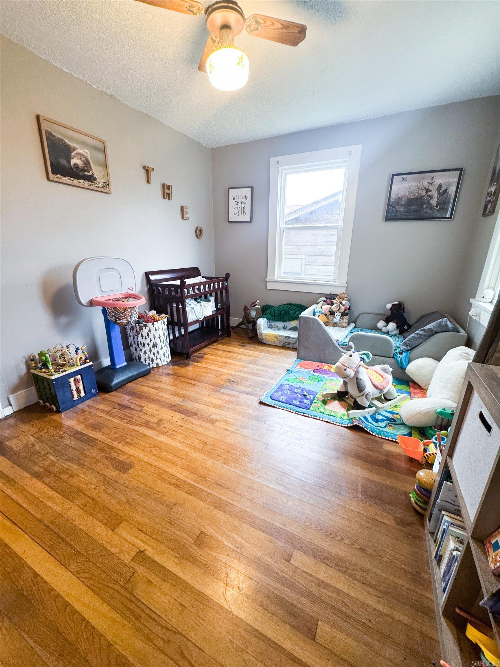 ARKANSAS HGTS - Residential