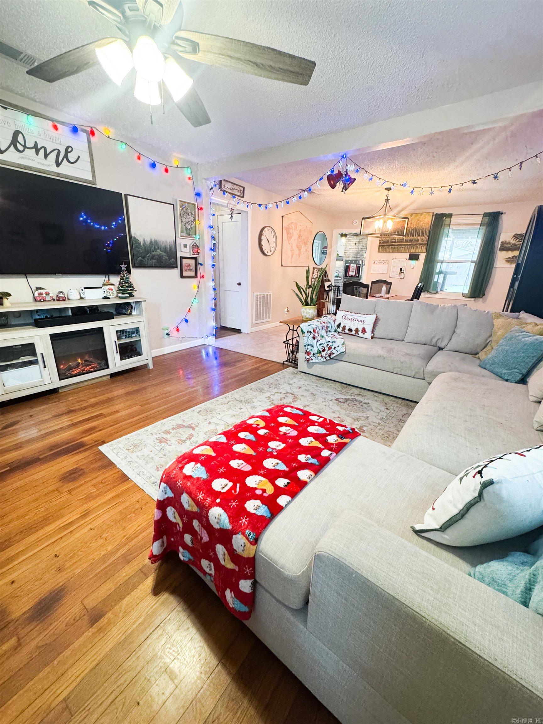 ARKANSAS HGTS - Residential