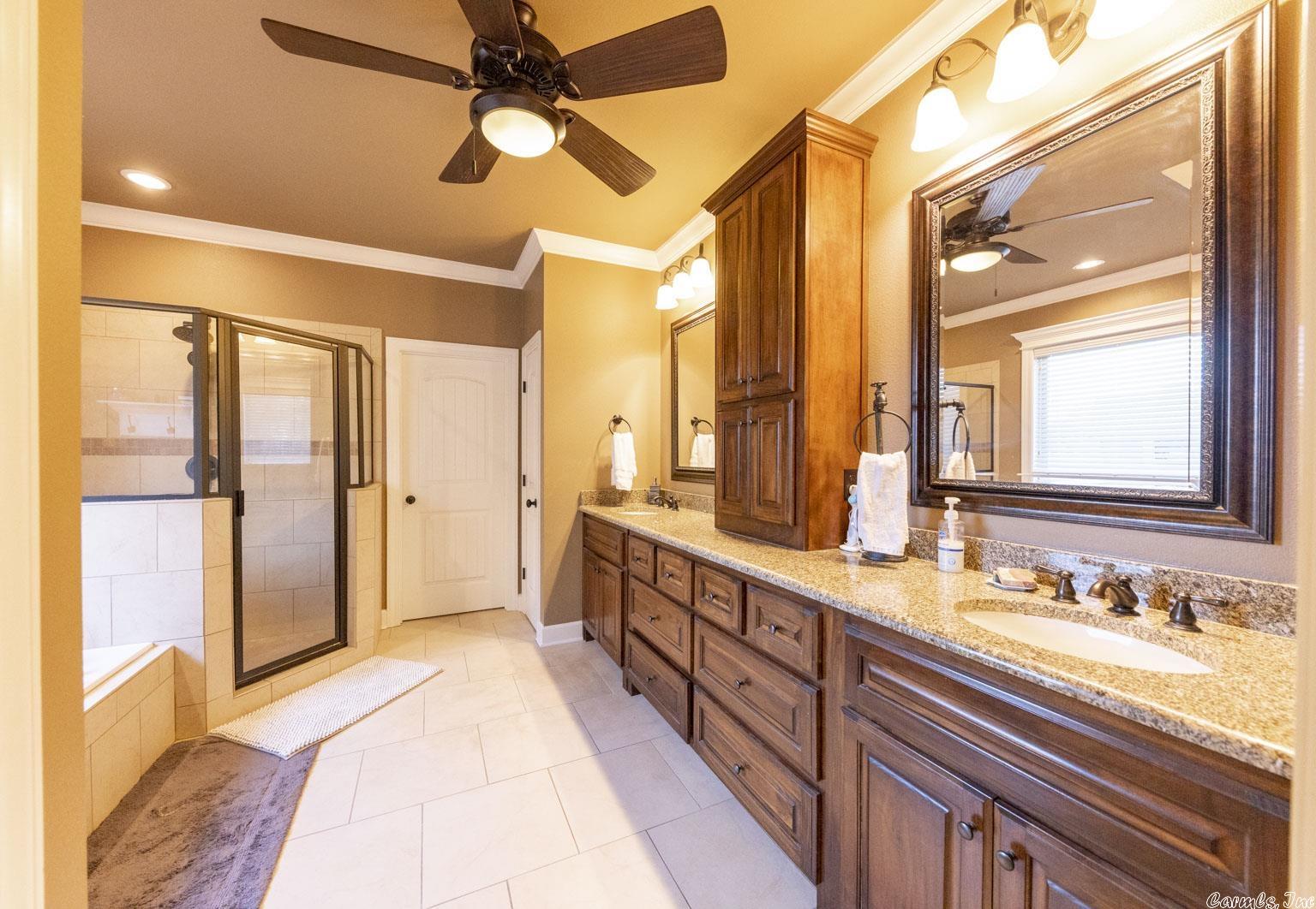 STONEHILL - Residential