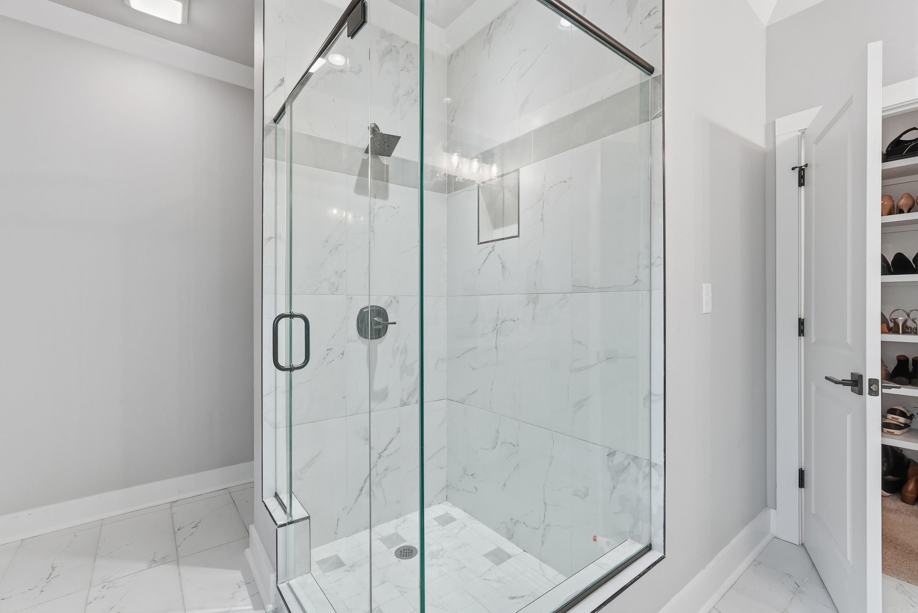 GIBRALTER HGTS - Residential