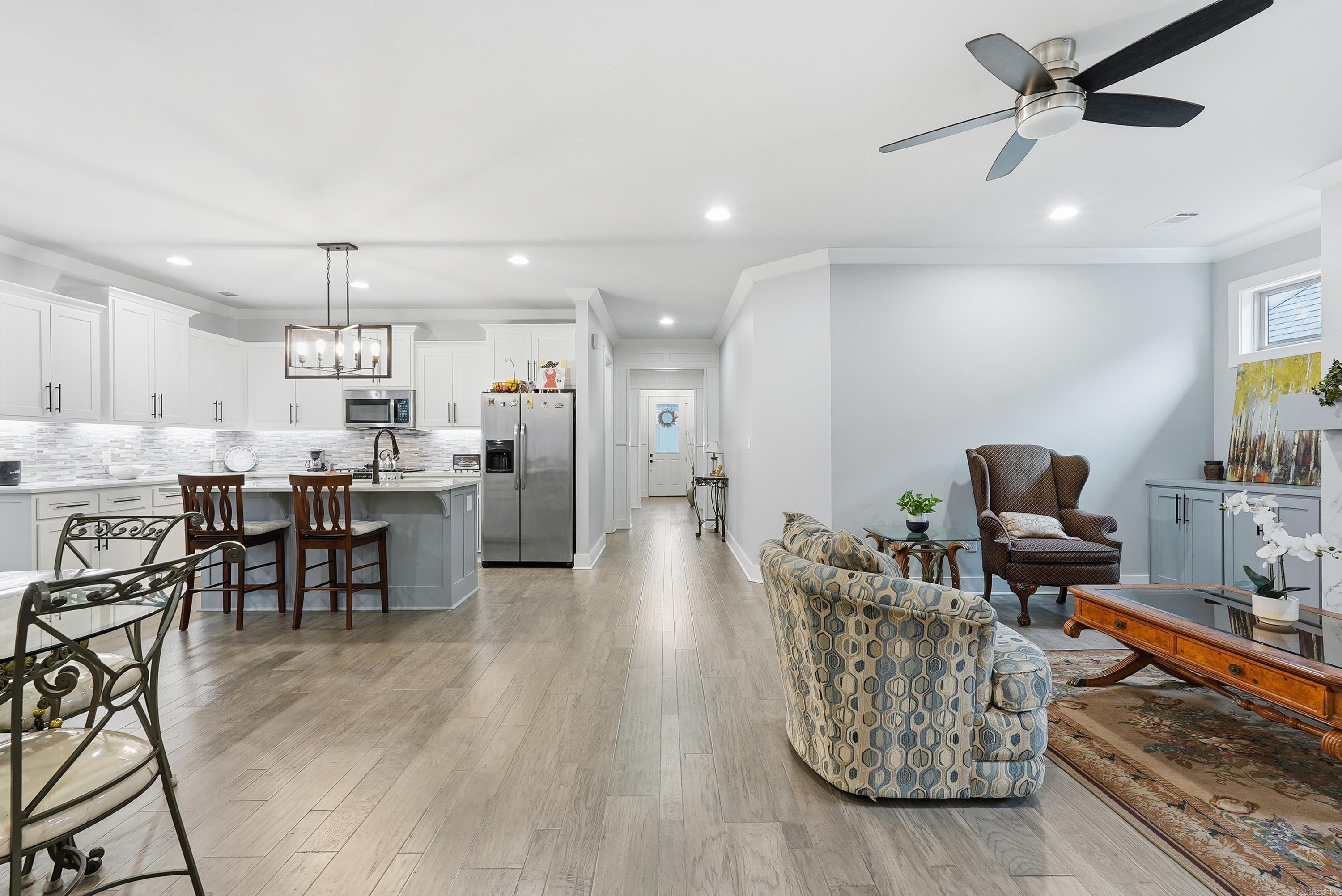 GIBRALTER HGTS - Residential