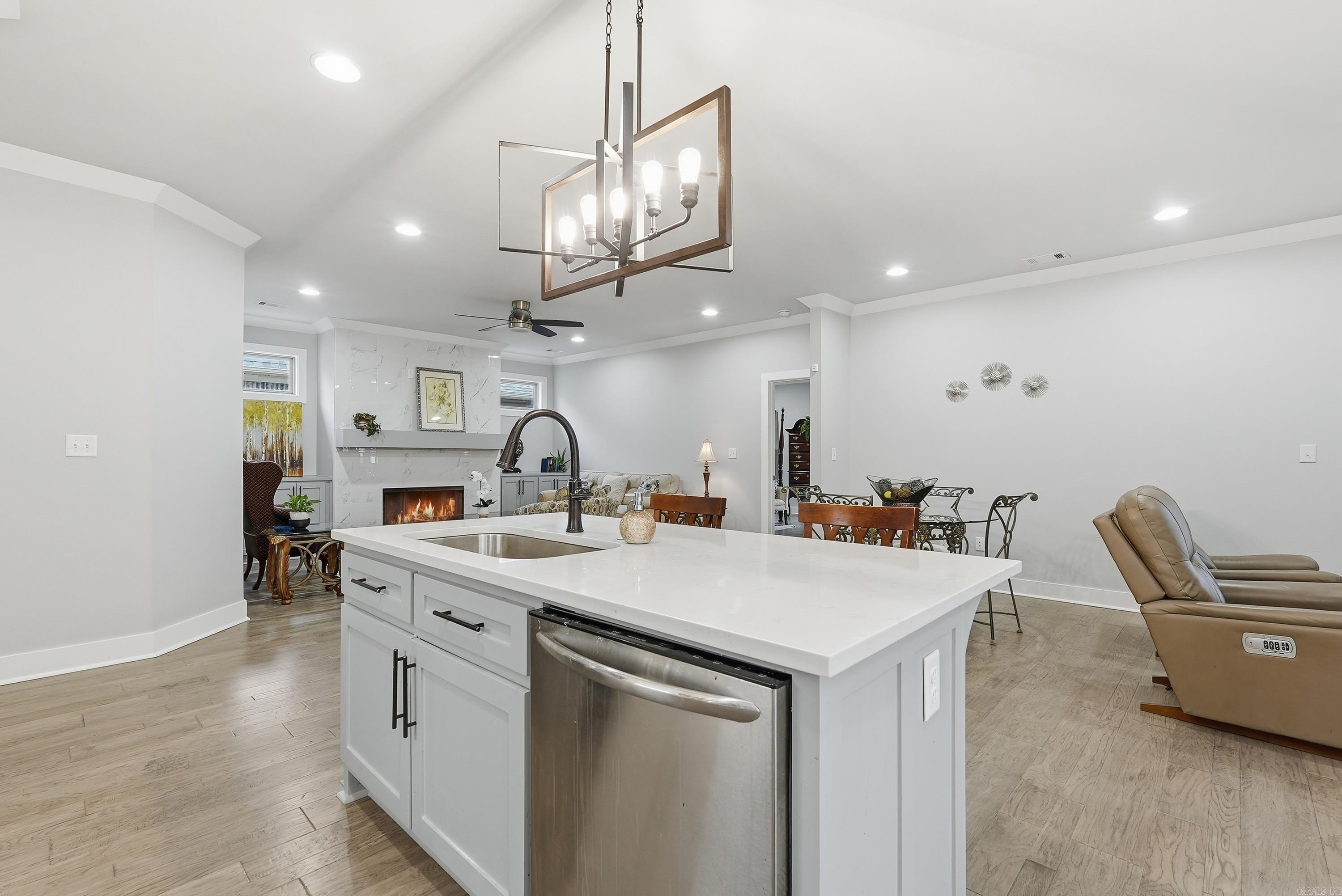 GIBRALTER HGTS - Residential