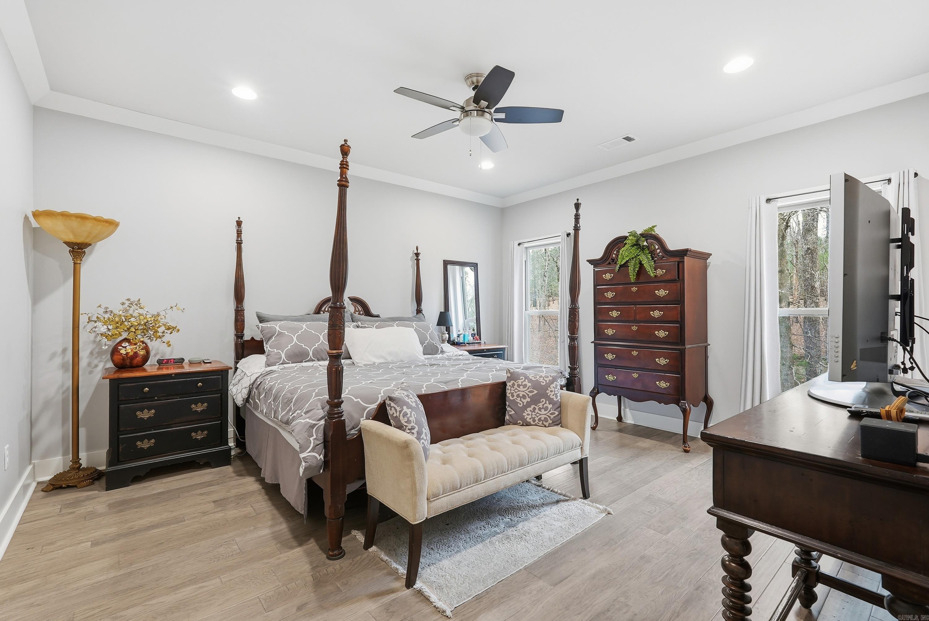 GIBRALTER HGTS - Residential