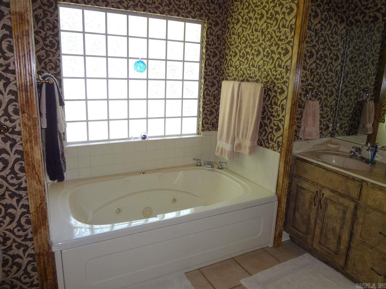 CHENAL VALLEY DUQUESNE COMMUNITY - Residential