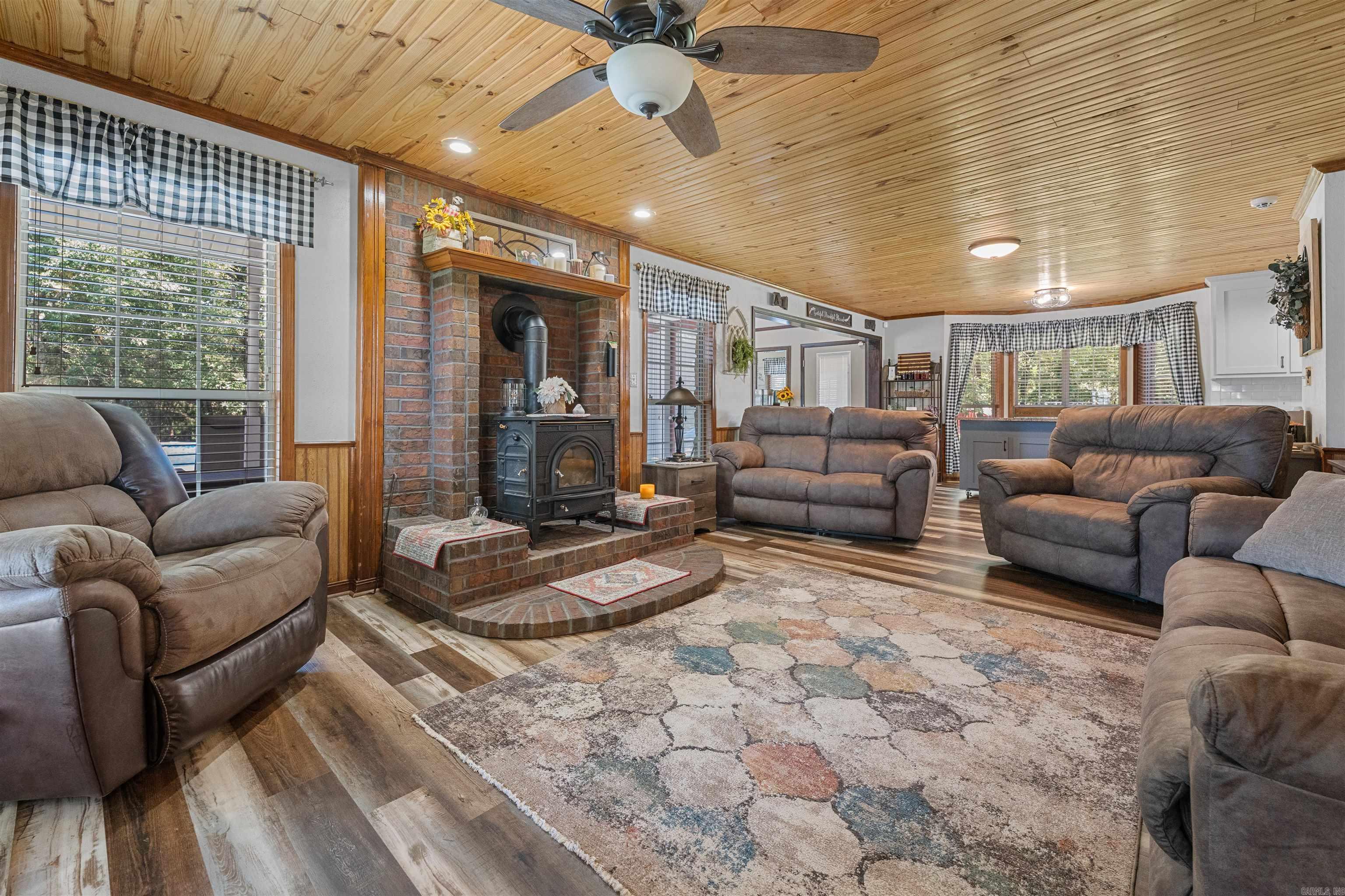 Metes & Bounds - Farm