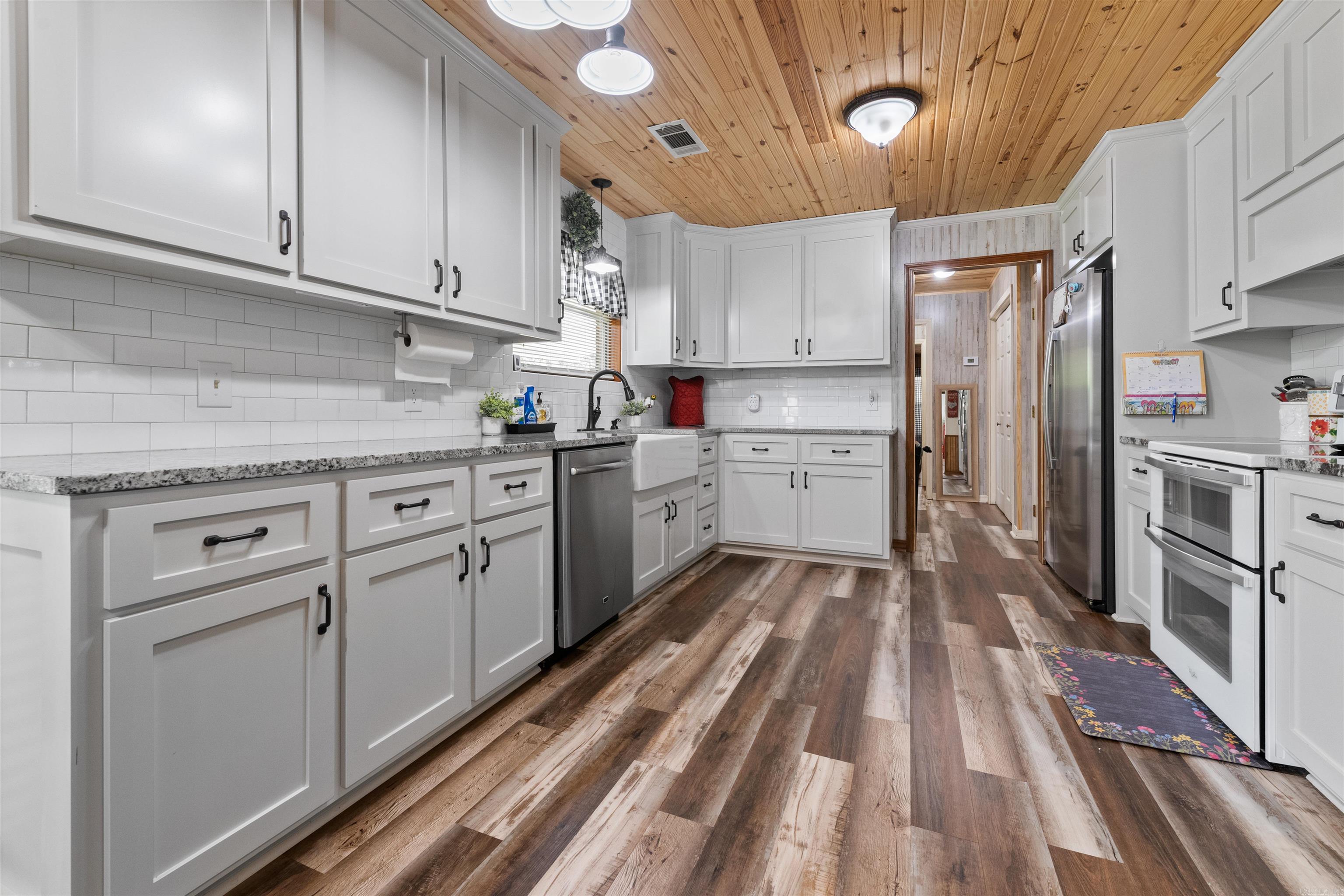 Metes & Bounds - Farm