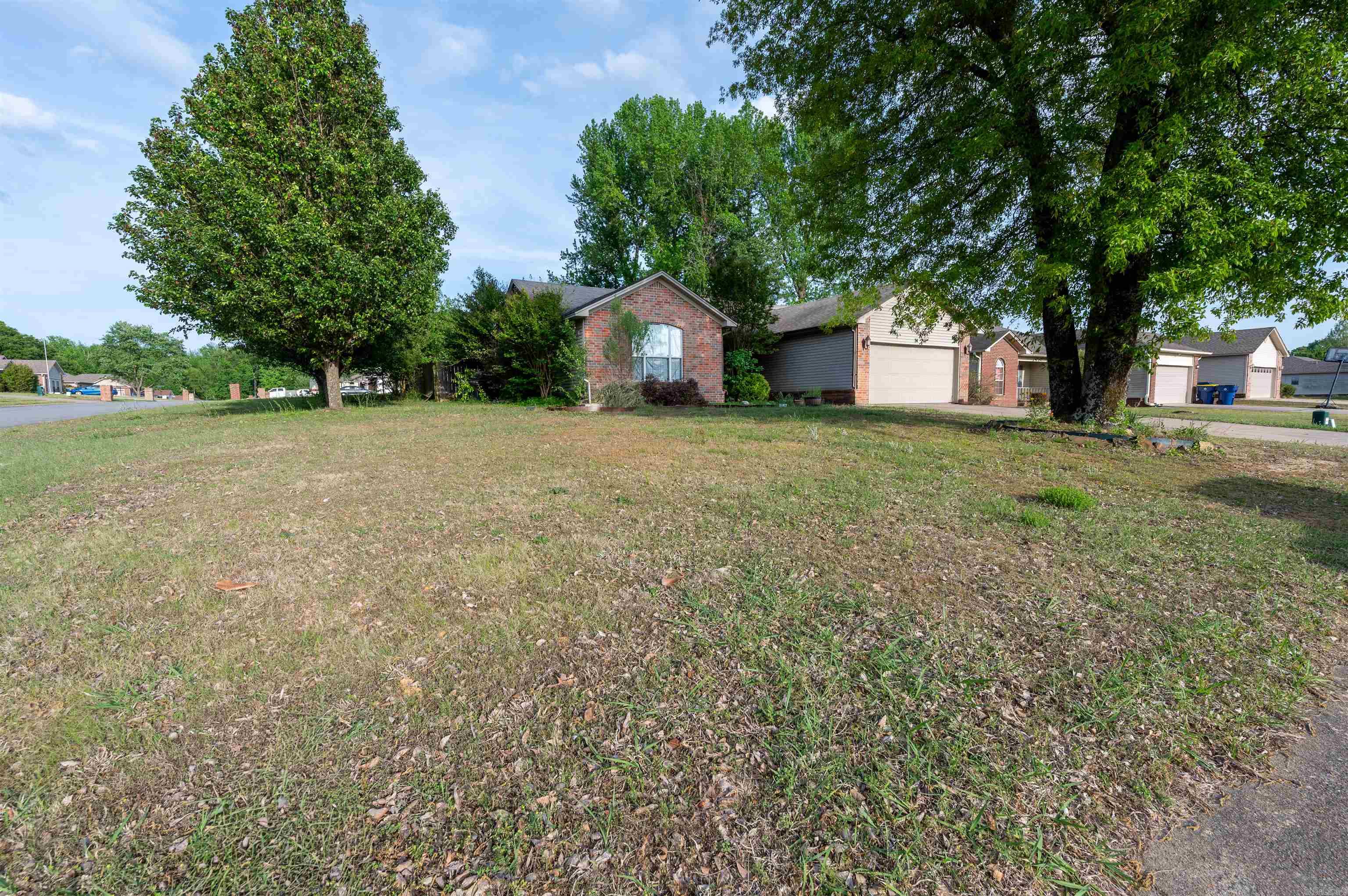 BLOOMING RIDGE - Residential