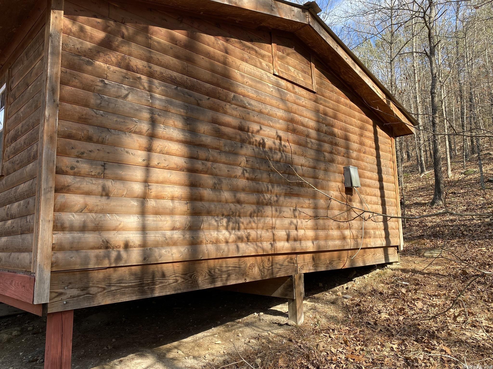 Metes & Bounds - Land