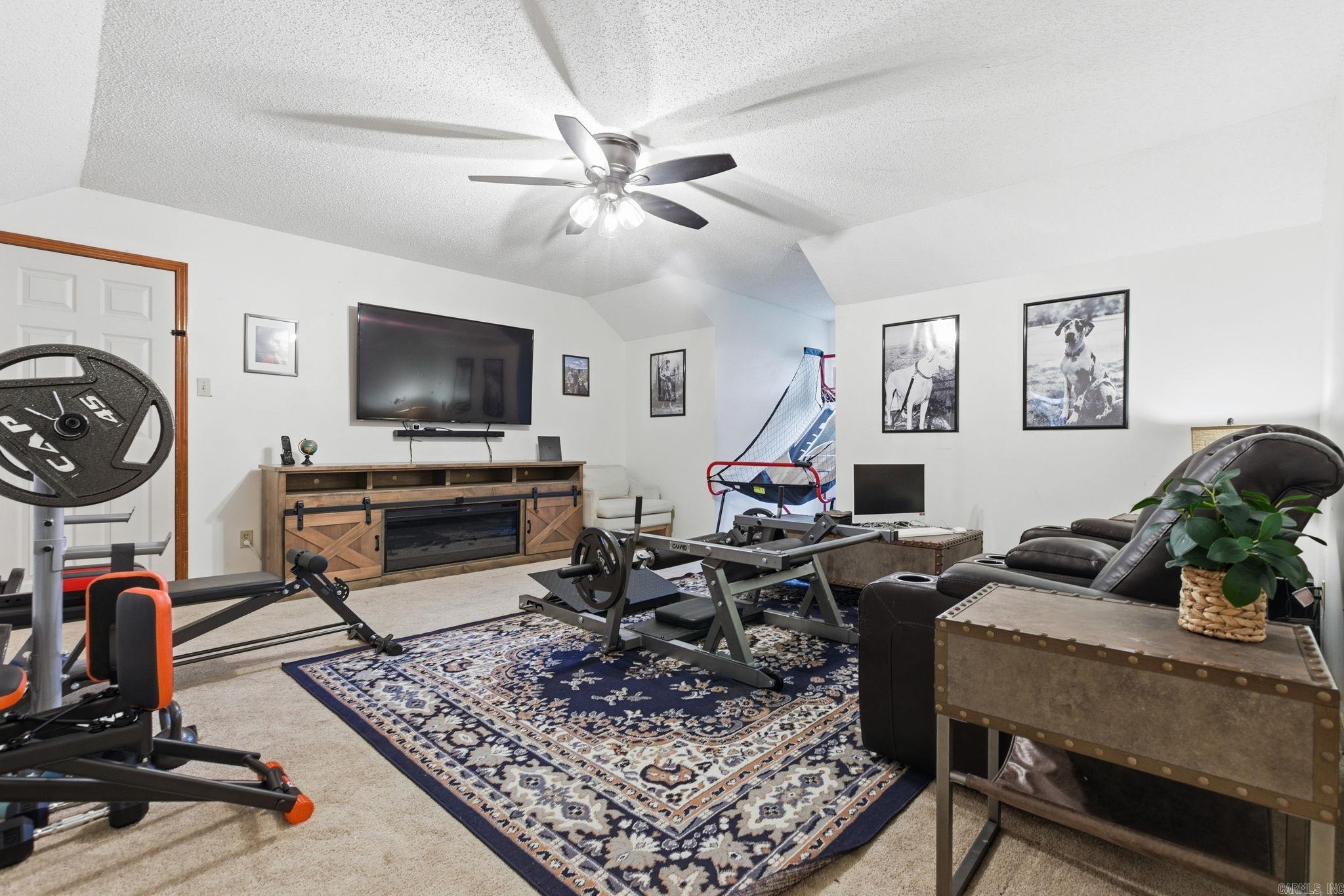 COUNTRY WEST - Residential