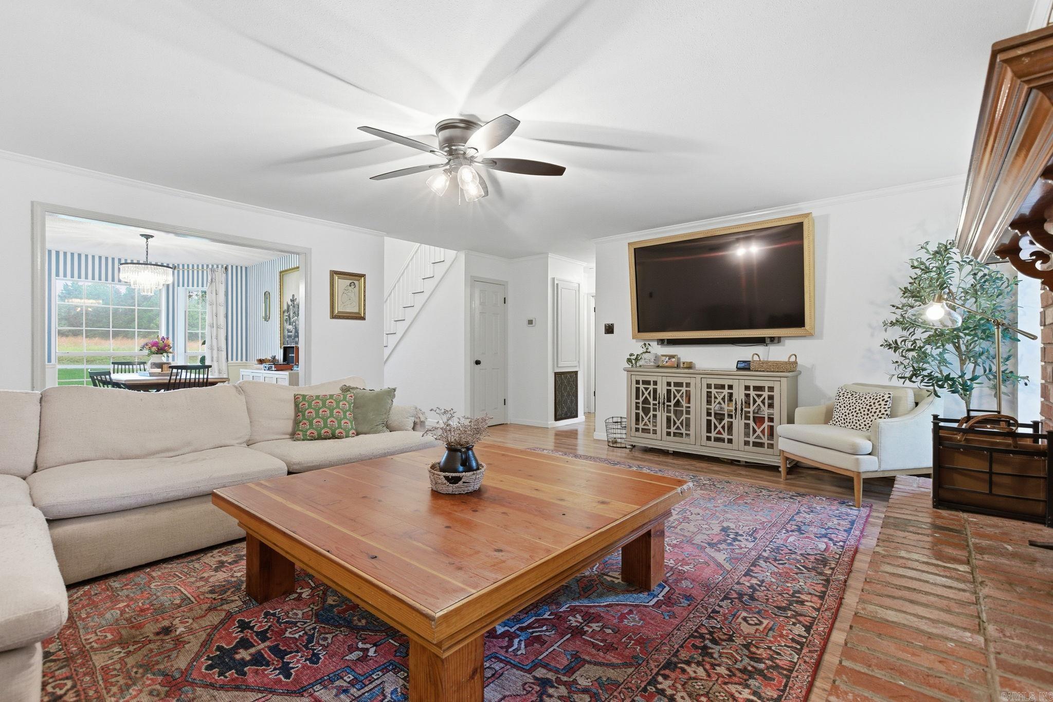 COUNTRY WEST - Residential