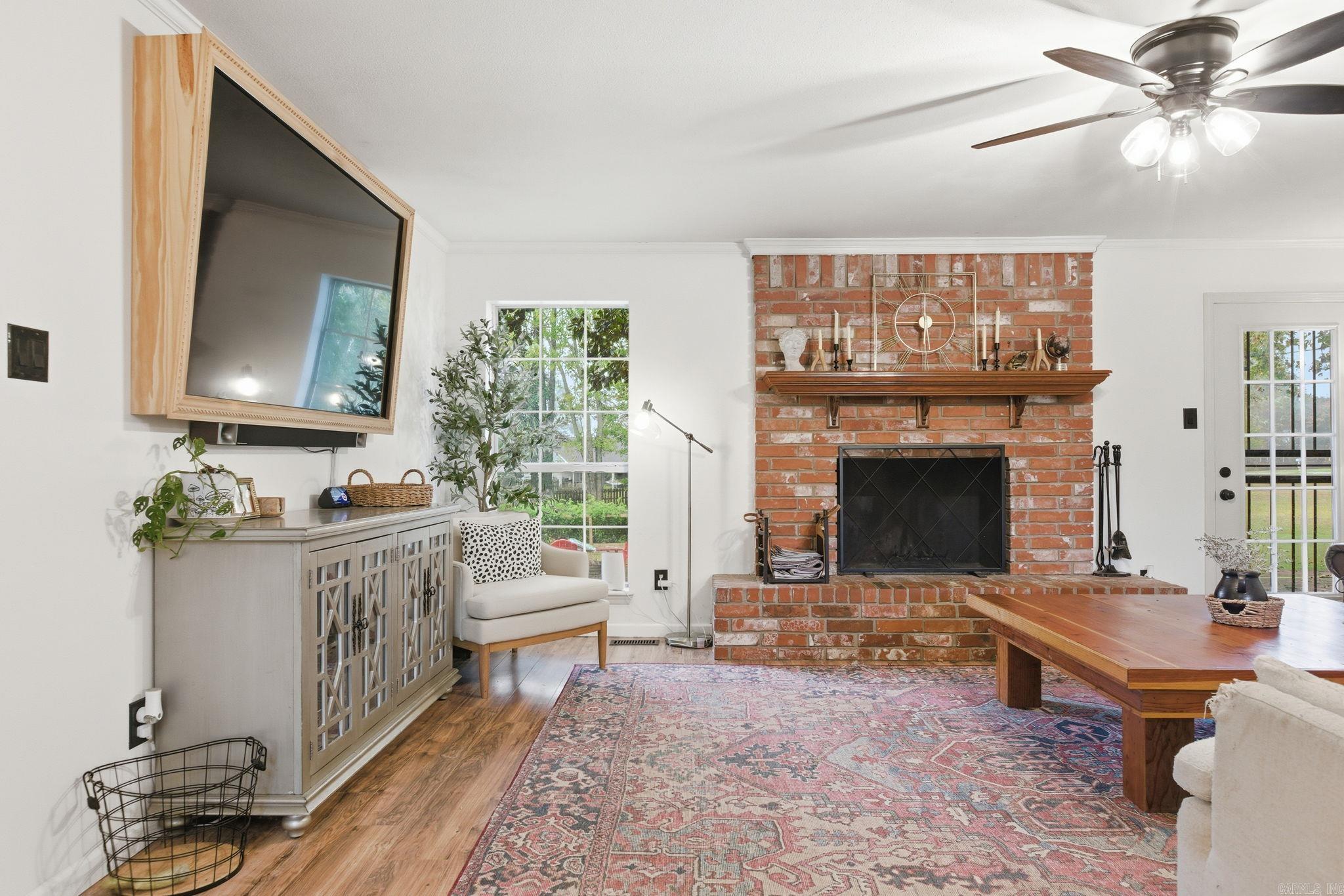 COUNTRY WEST - Residential