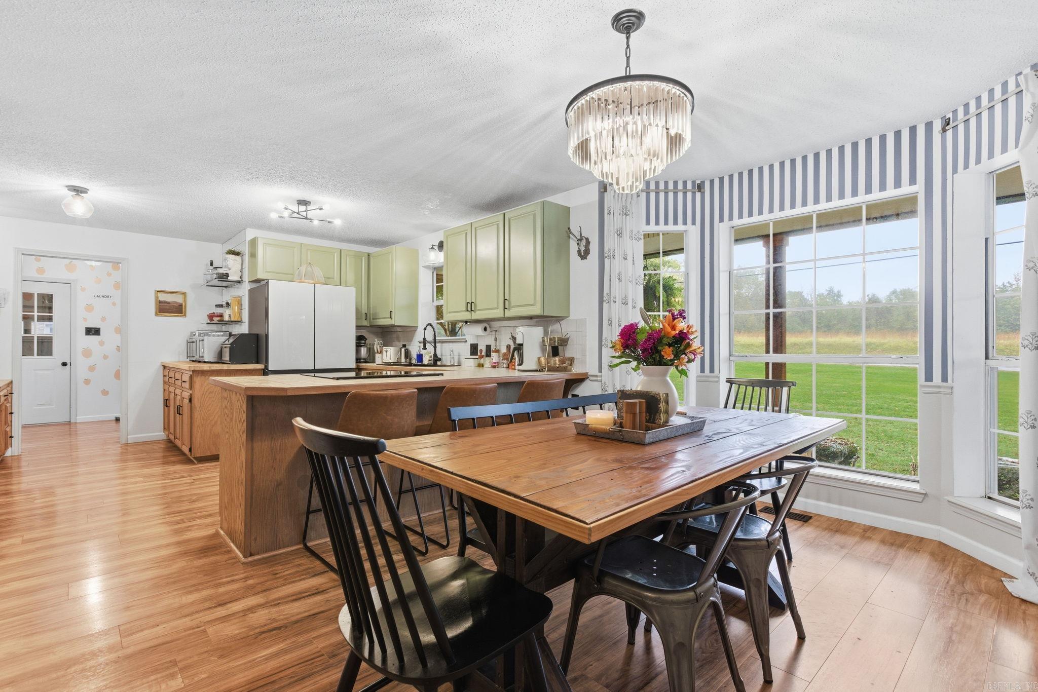 COUNTRY WEST - Residential