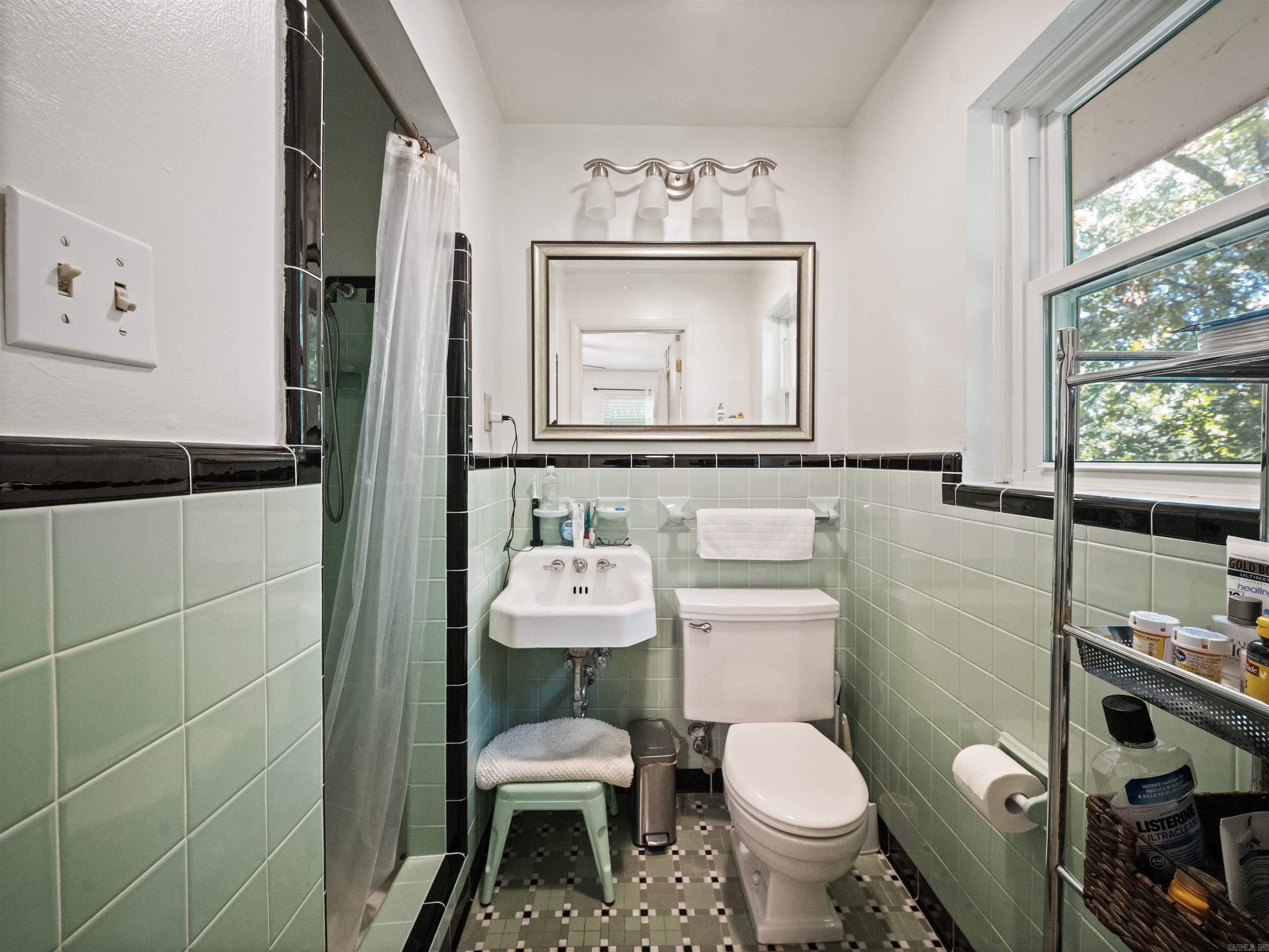 BELLEVUE - Residential