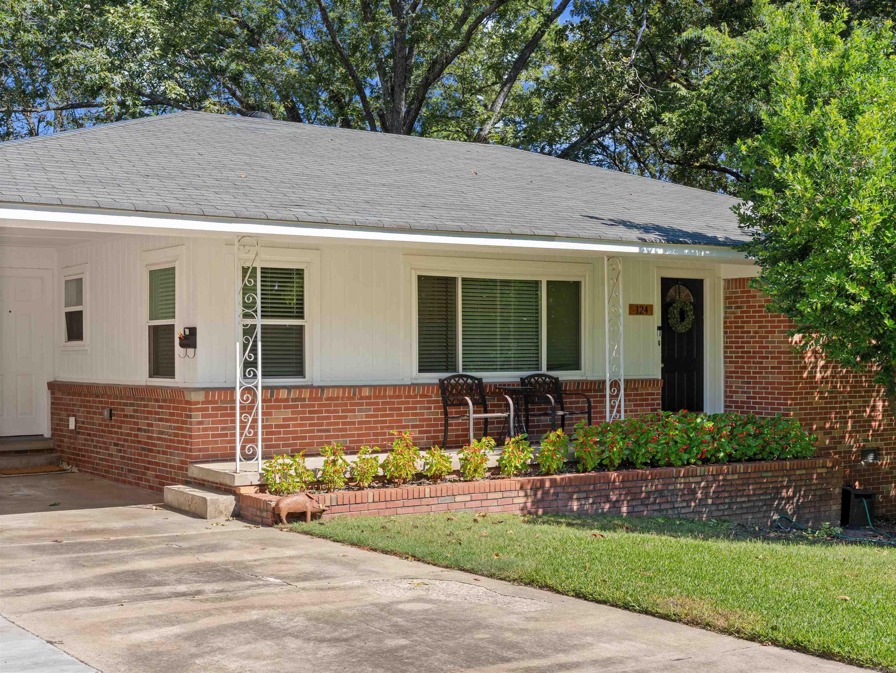 BELLEVUE - Residential