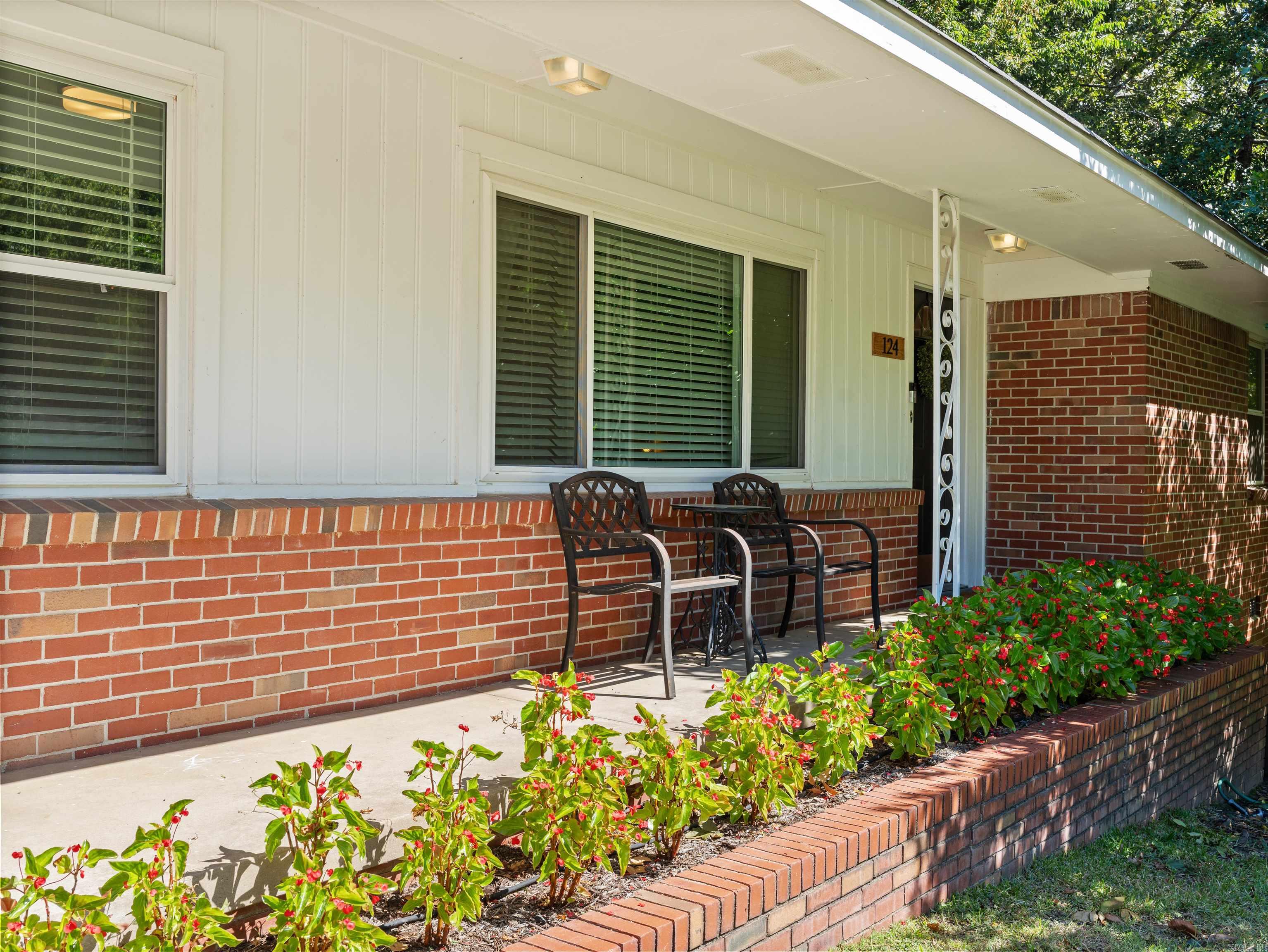 BELLEVUE - Residential