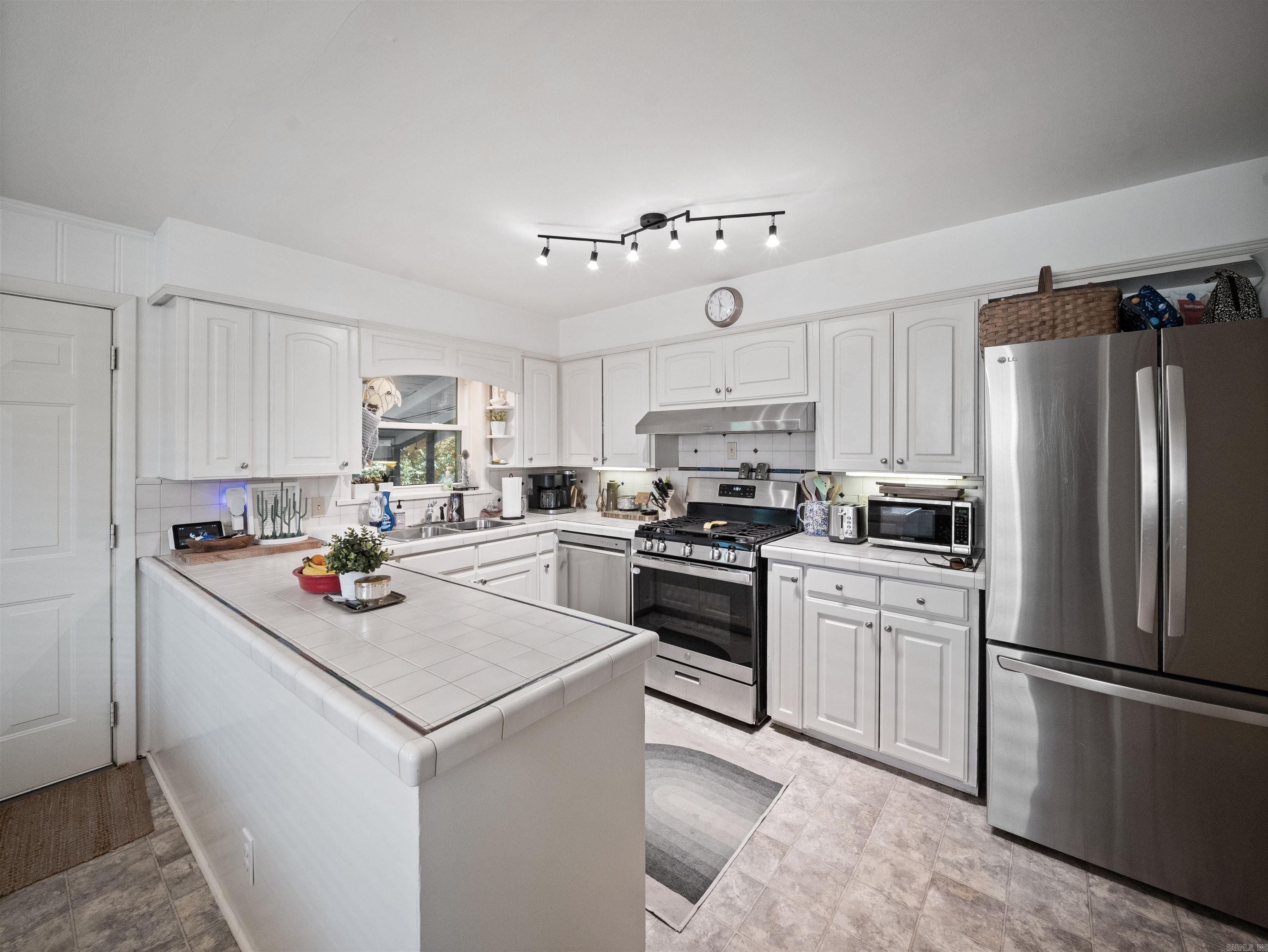 BELLEVUE - Residential