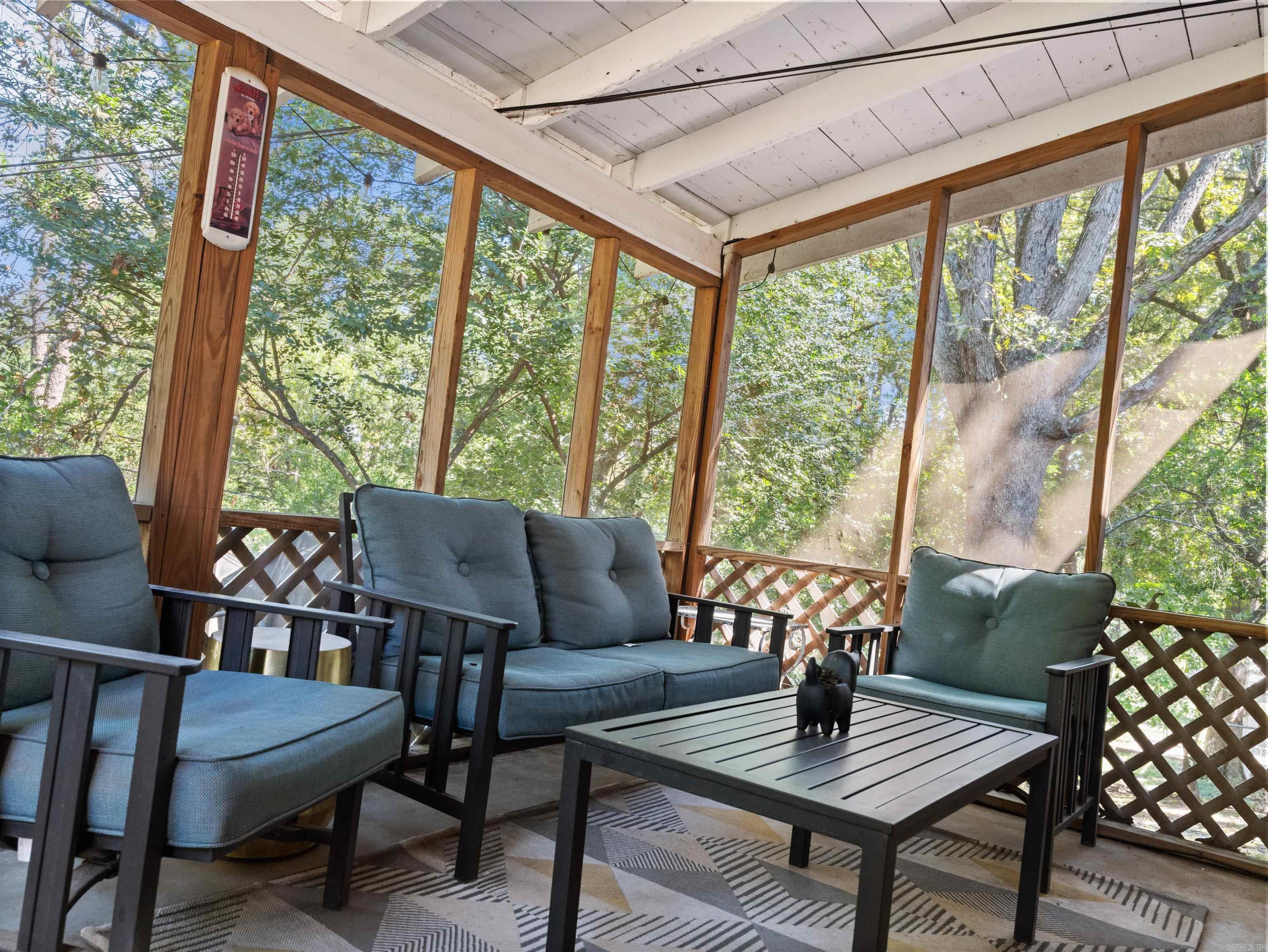 BELLEVUE - Residential