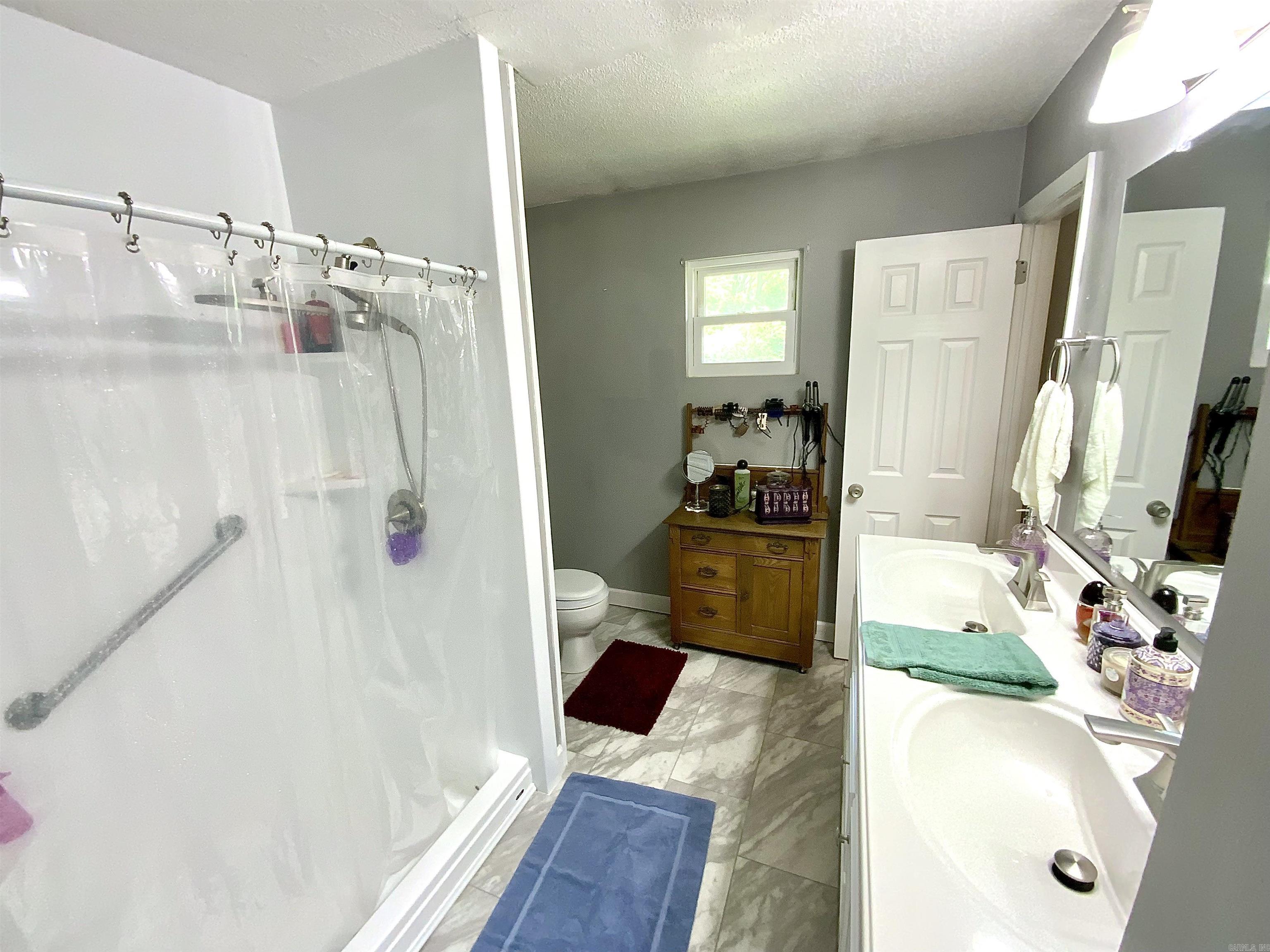 CRAPPIE COVE - Residential