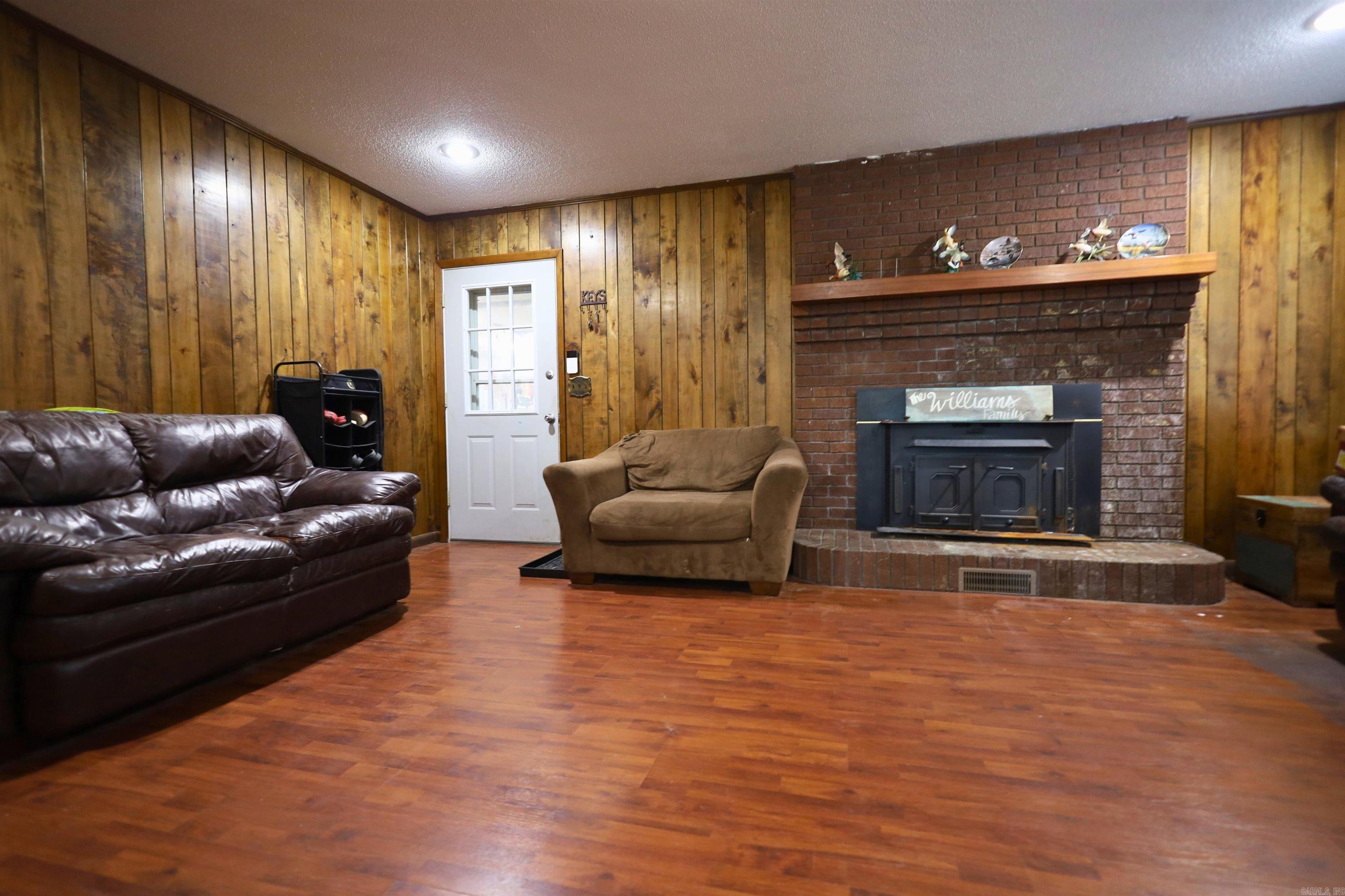 MANATT 2ND - Residential