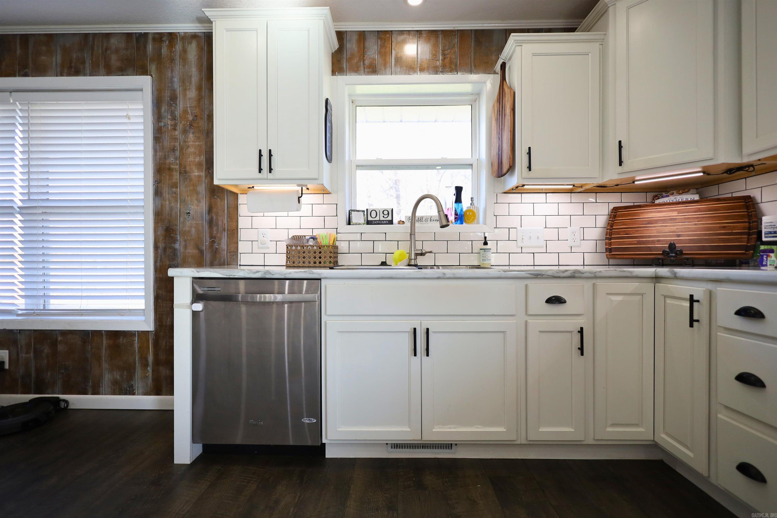 MANATT 2ND - Residential