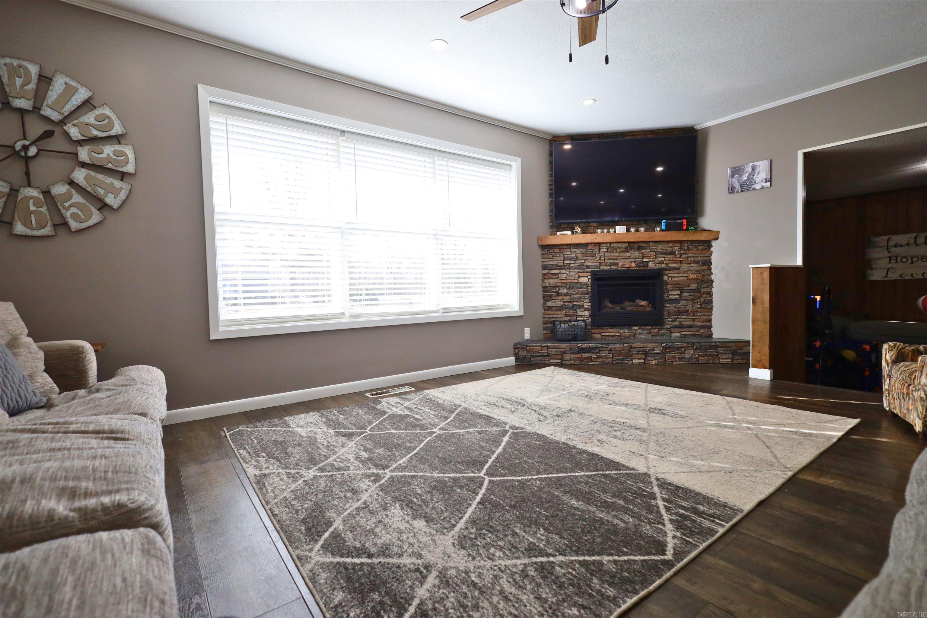 MANATT 2ND - Residential