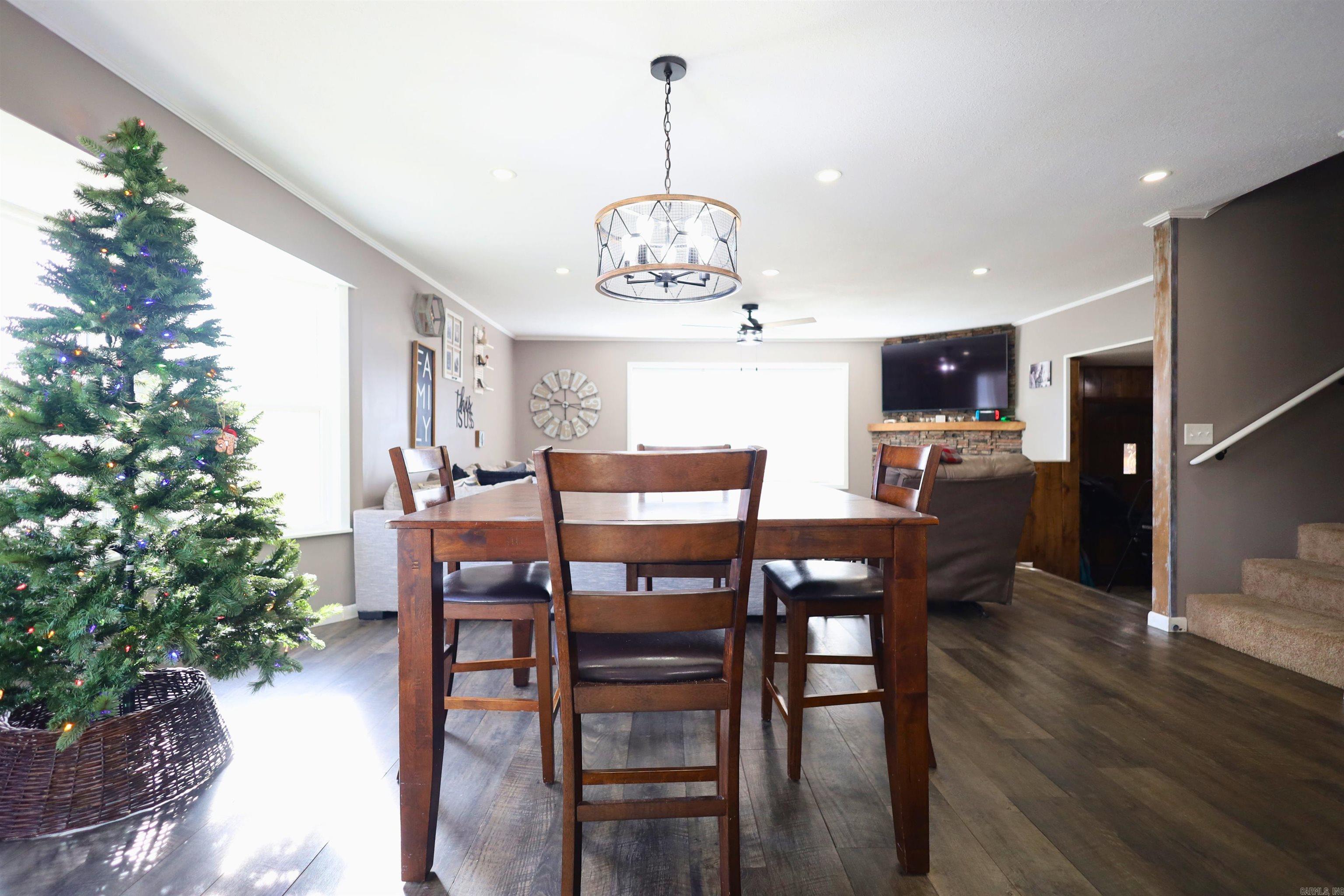 MANATT 2ND - Residential