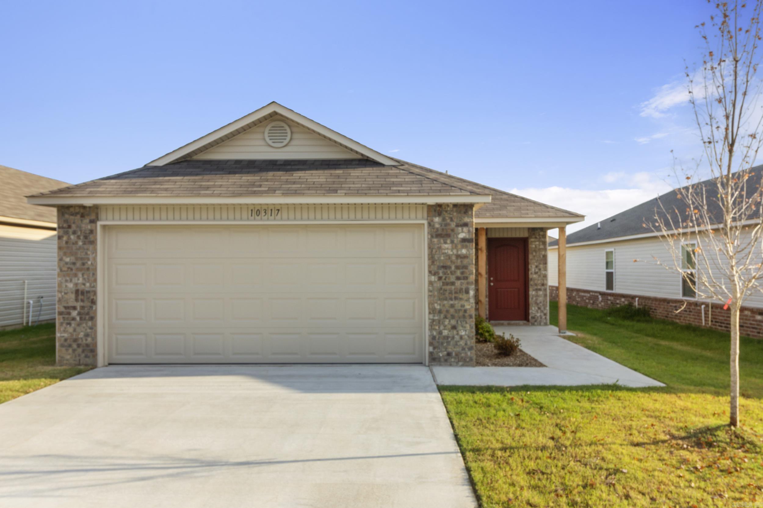 COUNTRY CLUB OF ARK THE - Residential