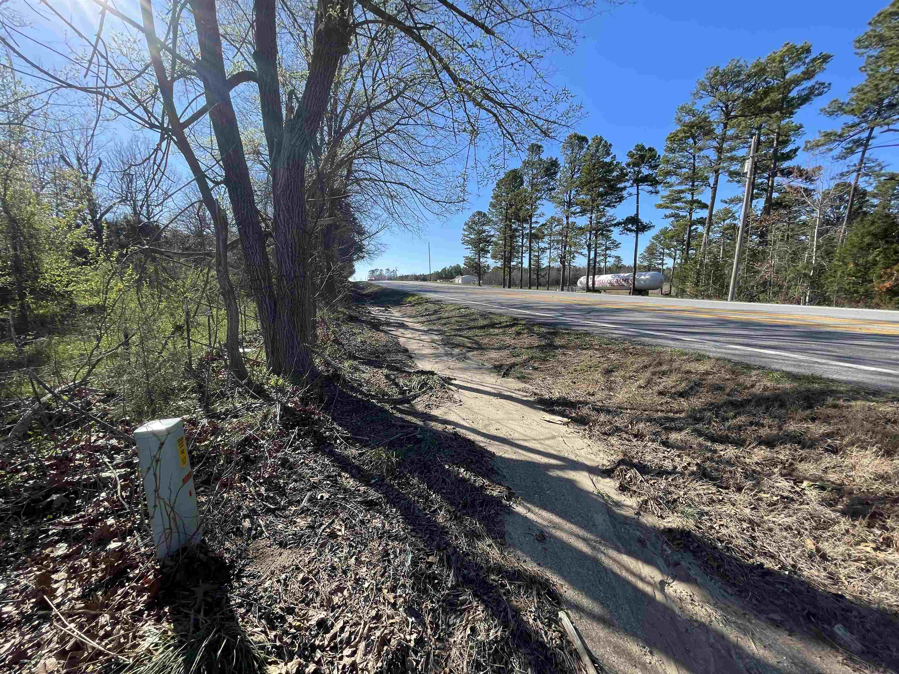 Metes & Bounds - Land