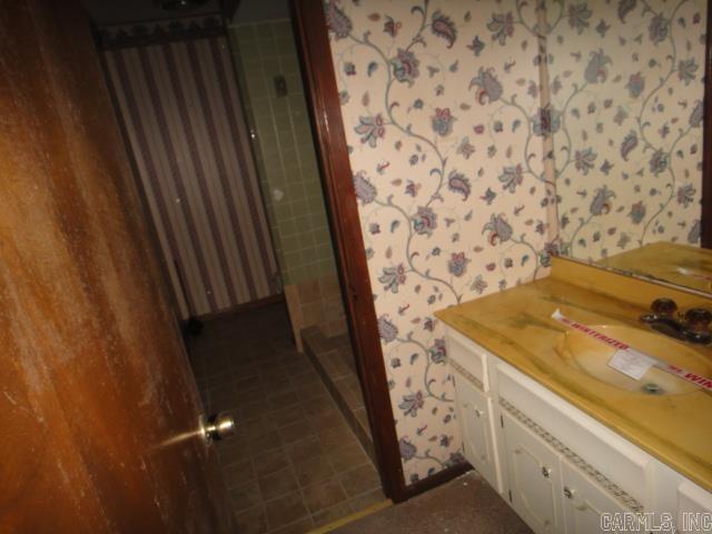 ORIGINAL DIVISION OF HICKORY RID - Residential