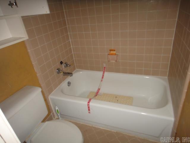 ORIGINAL DIVISION OF HICKORY RID - Residential