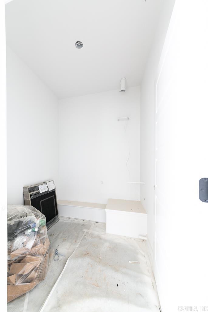 MILLERS GLENN - Residential