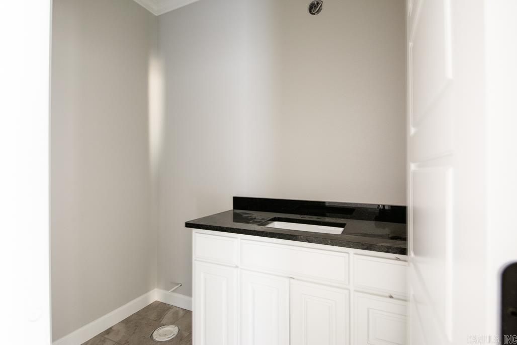 MILLERS GLENN - Residential