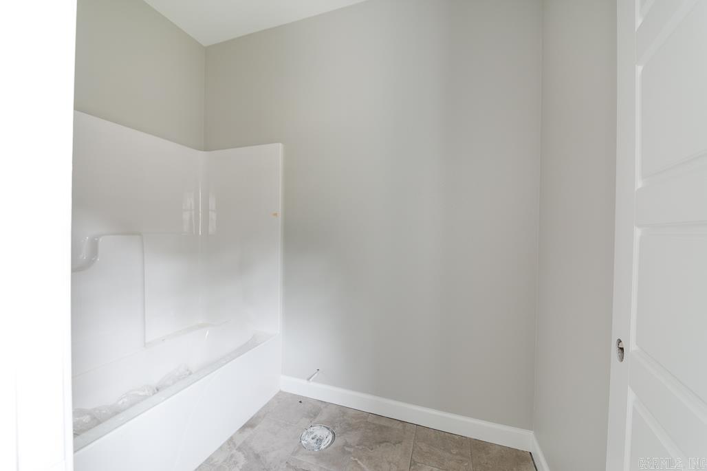 MILLERS GLENN - Residential