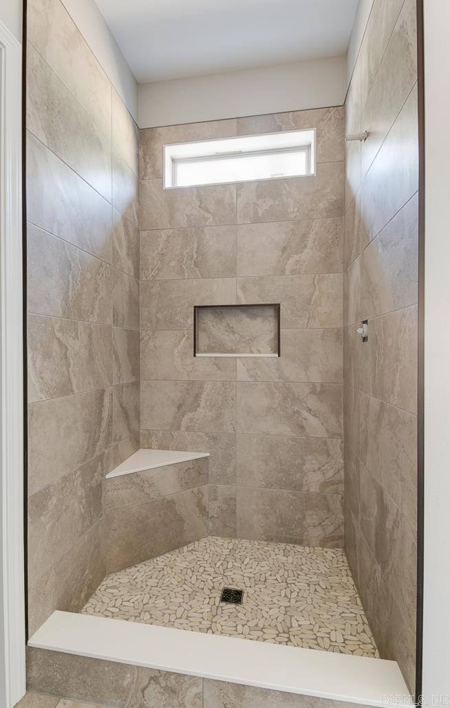 MILLERS GLENN - Residential