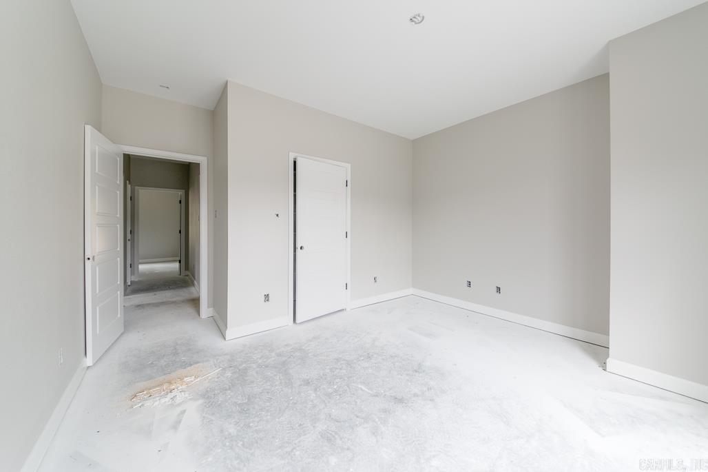 MILLERS GLENN - Residential