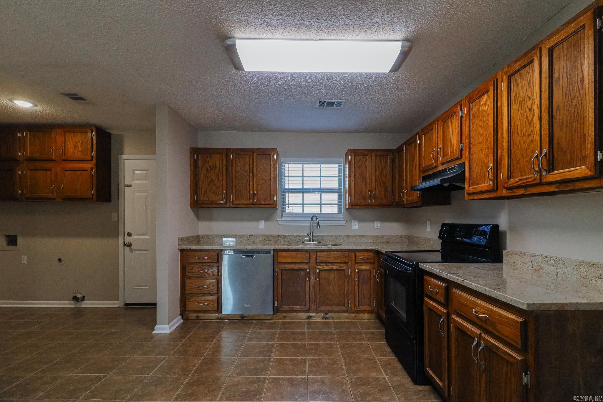 Summerfield Homes - Residential