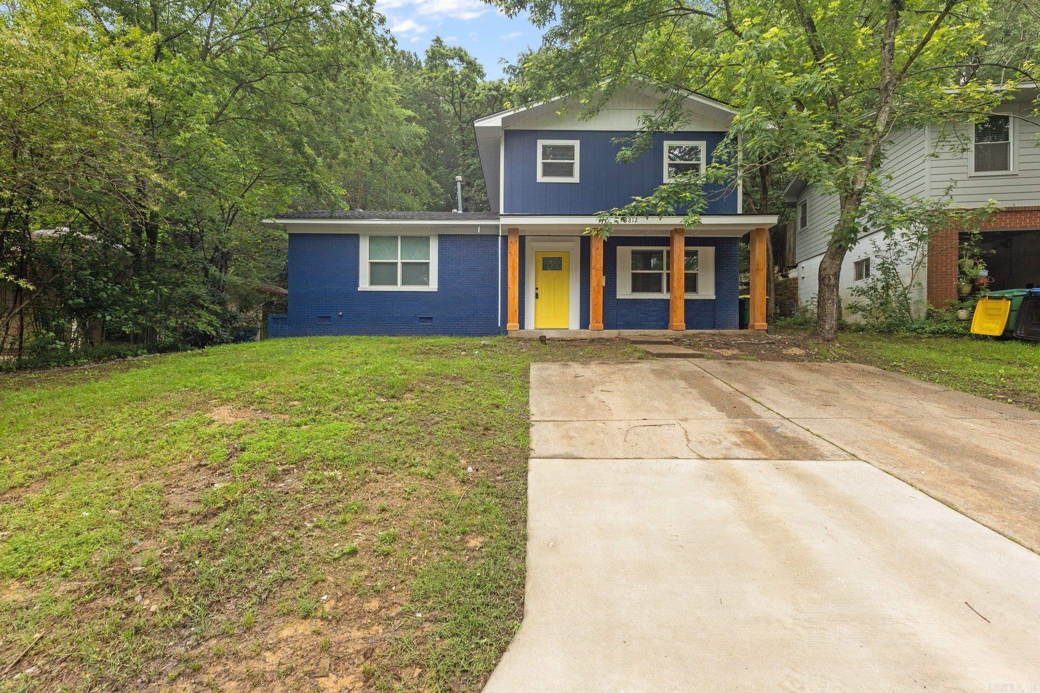 HILLSIDE - Residential