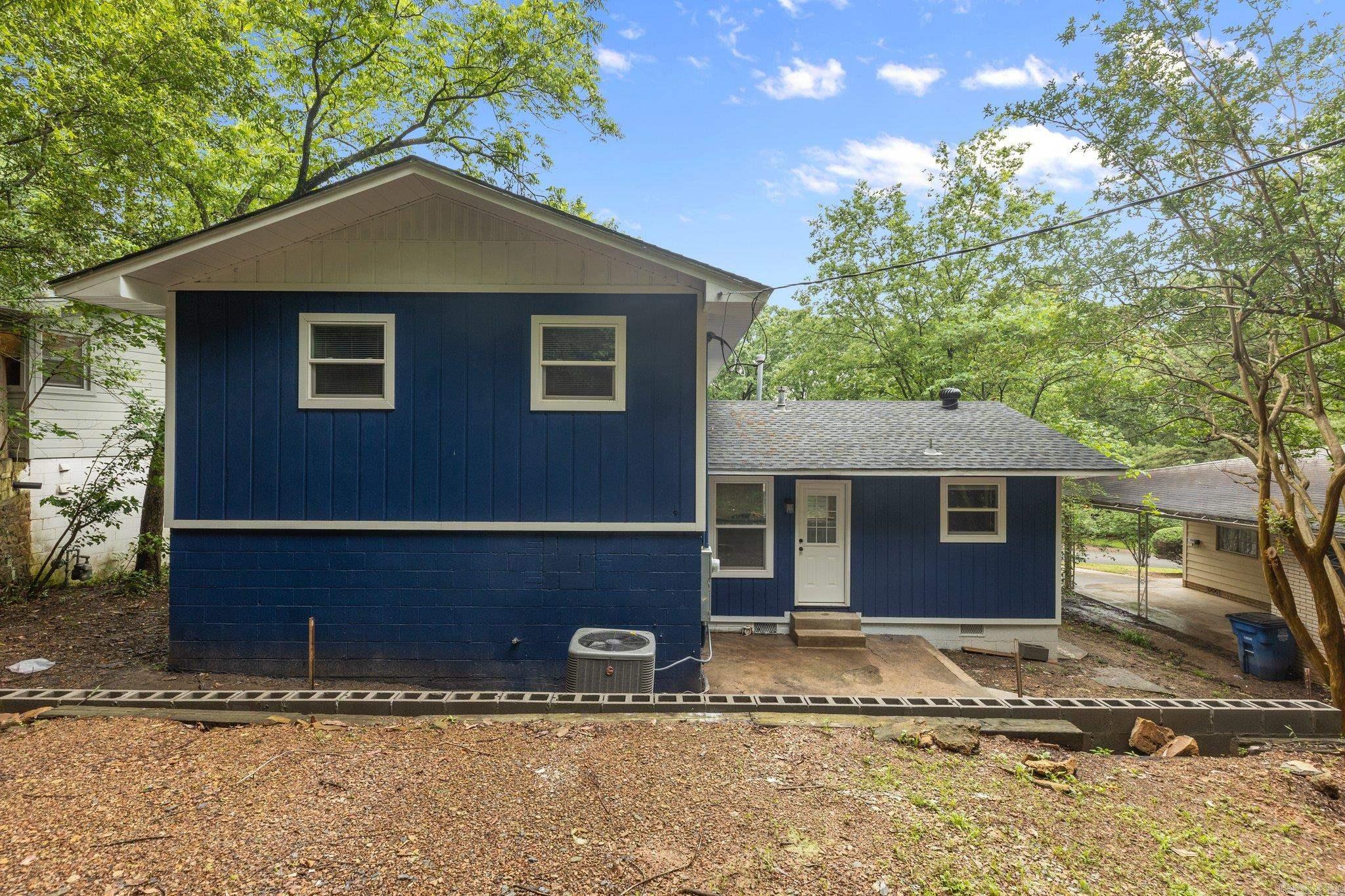 HILLSIDE - Residential