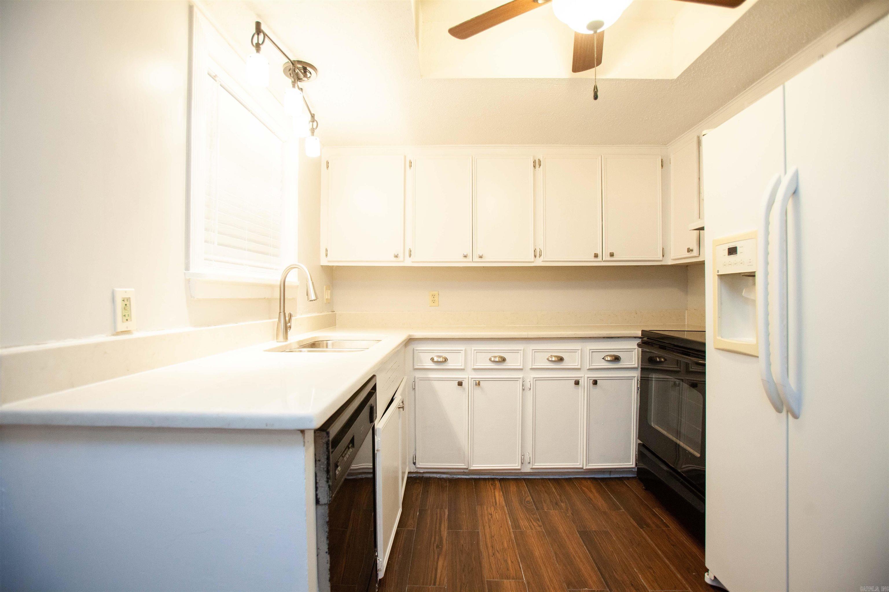 Park Ruby - Residential Lease