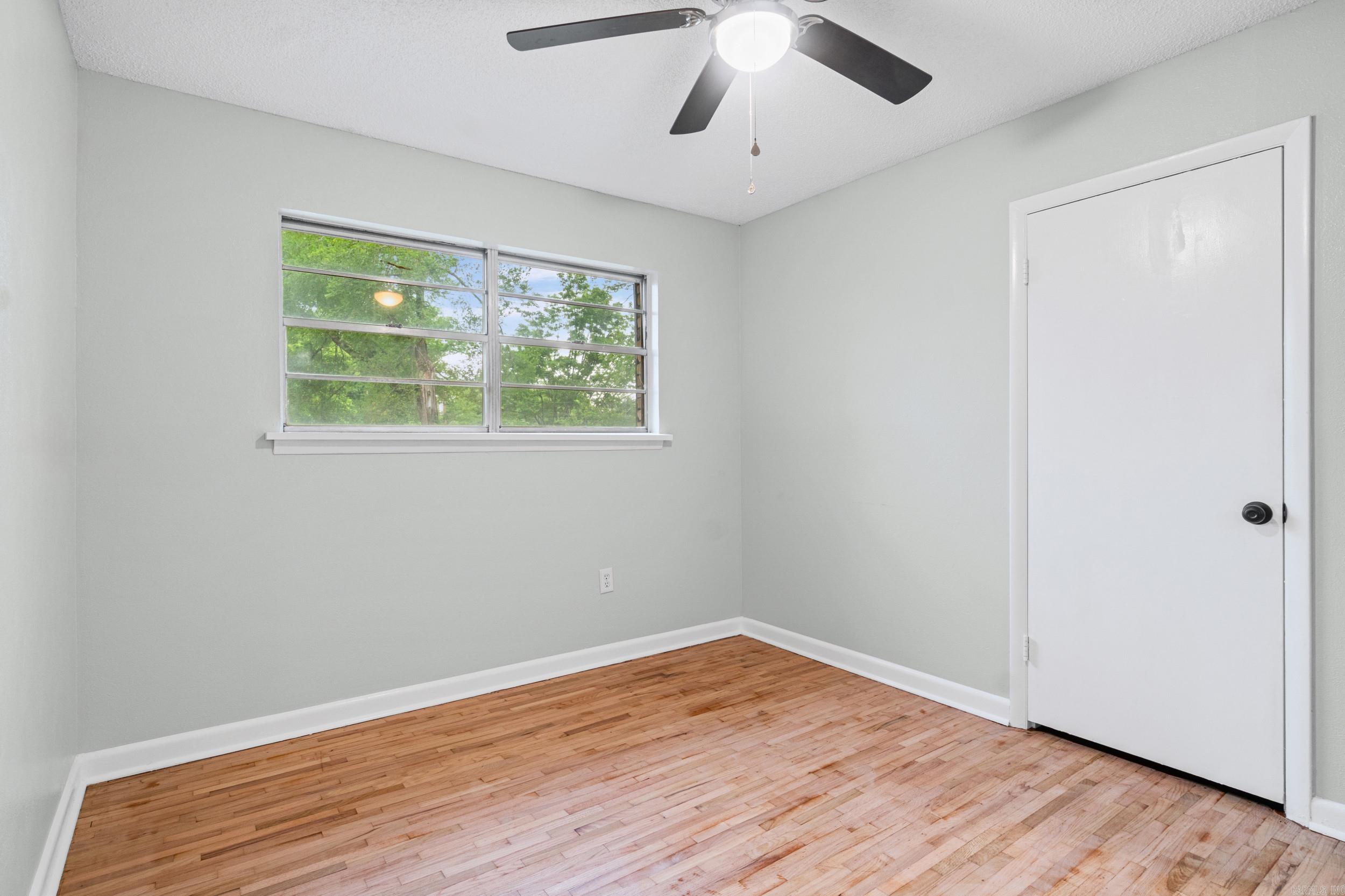 HILLSIDE - Residential