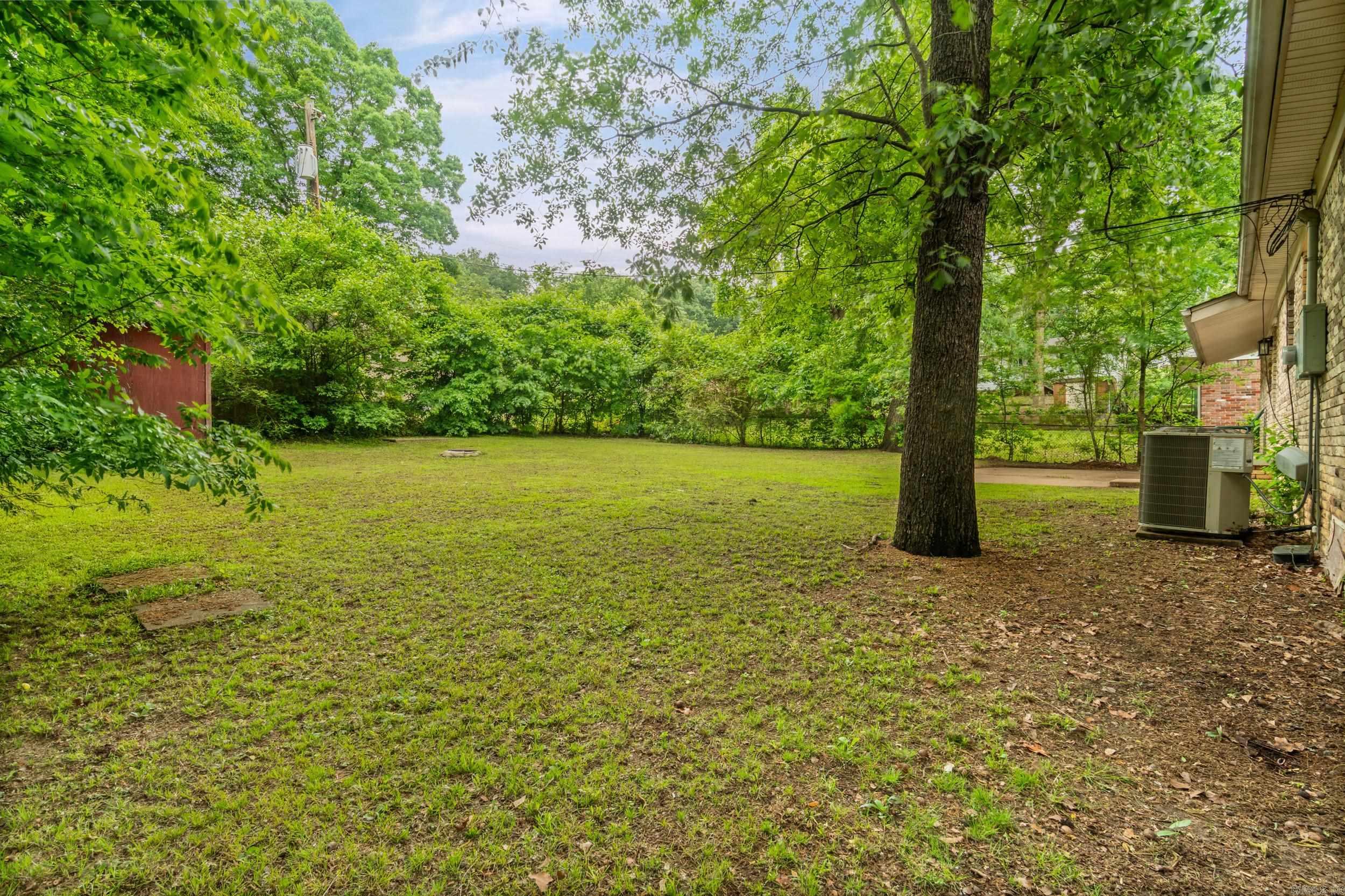 HILLSIDE - Residential