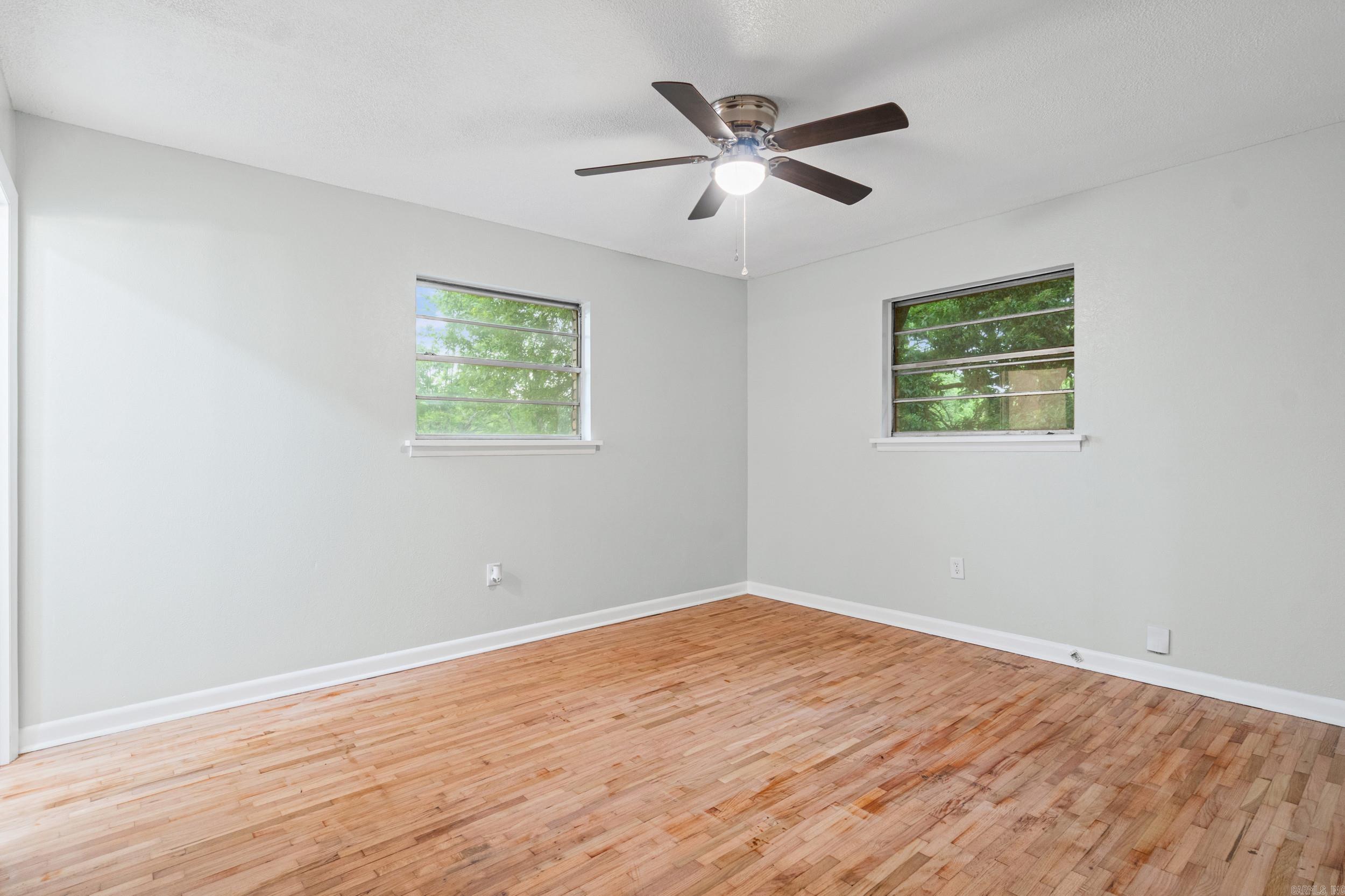 HILLSIDE - Residential