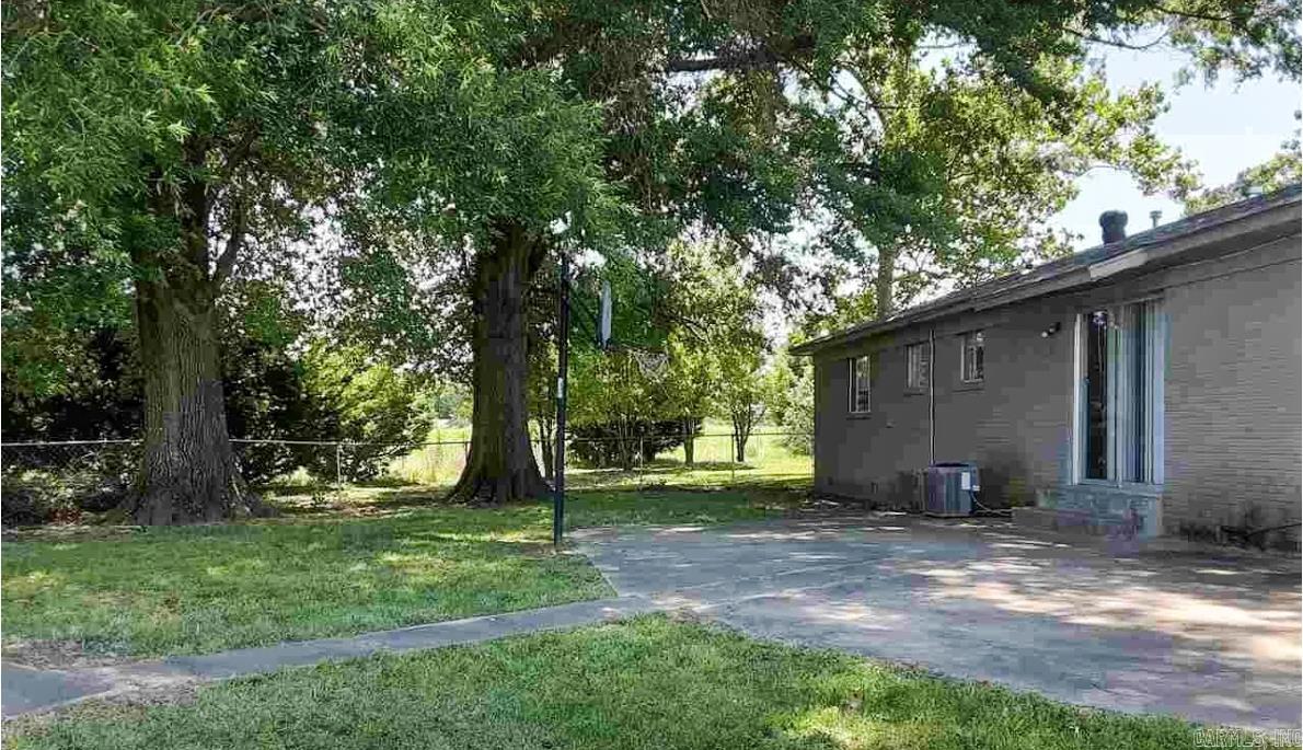 GLENVIEW - Residential