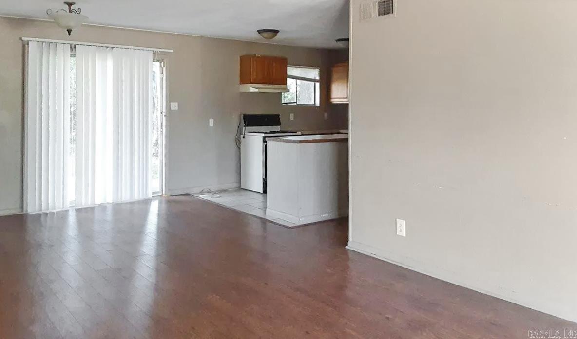 GLENVIEW - Residential