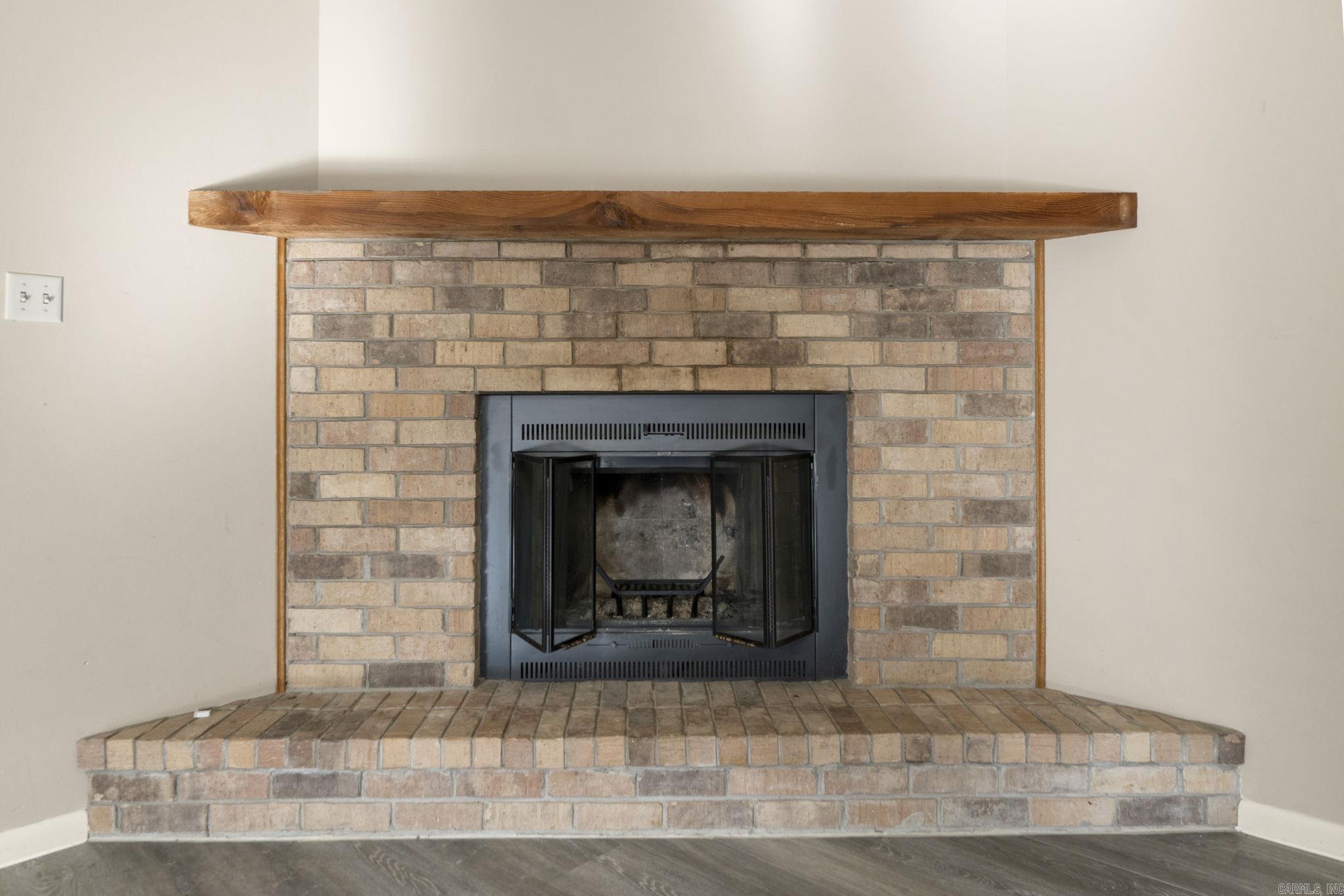 INDIAN HILLS - Residential