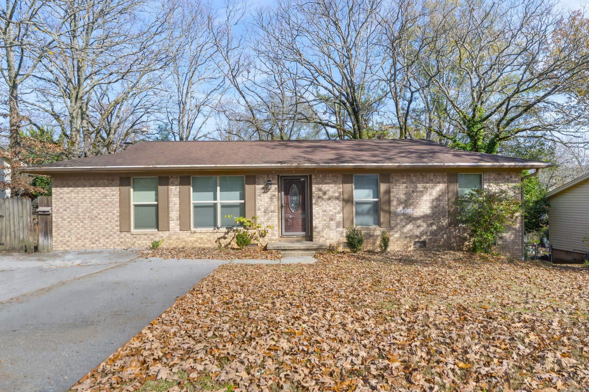 INDIAN HILLS - Residential